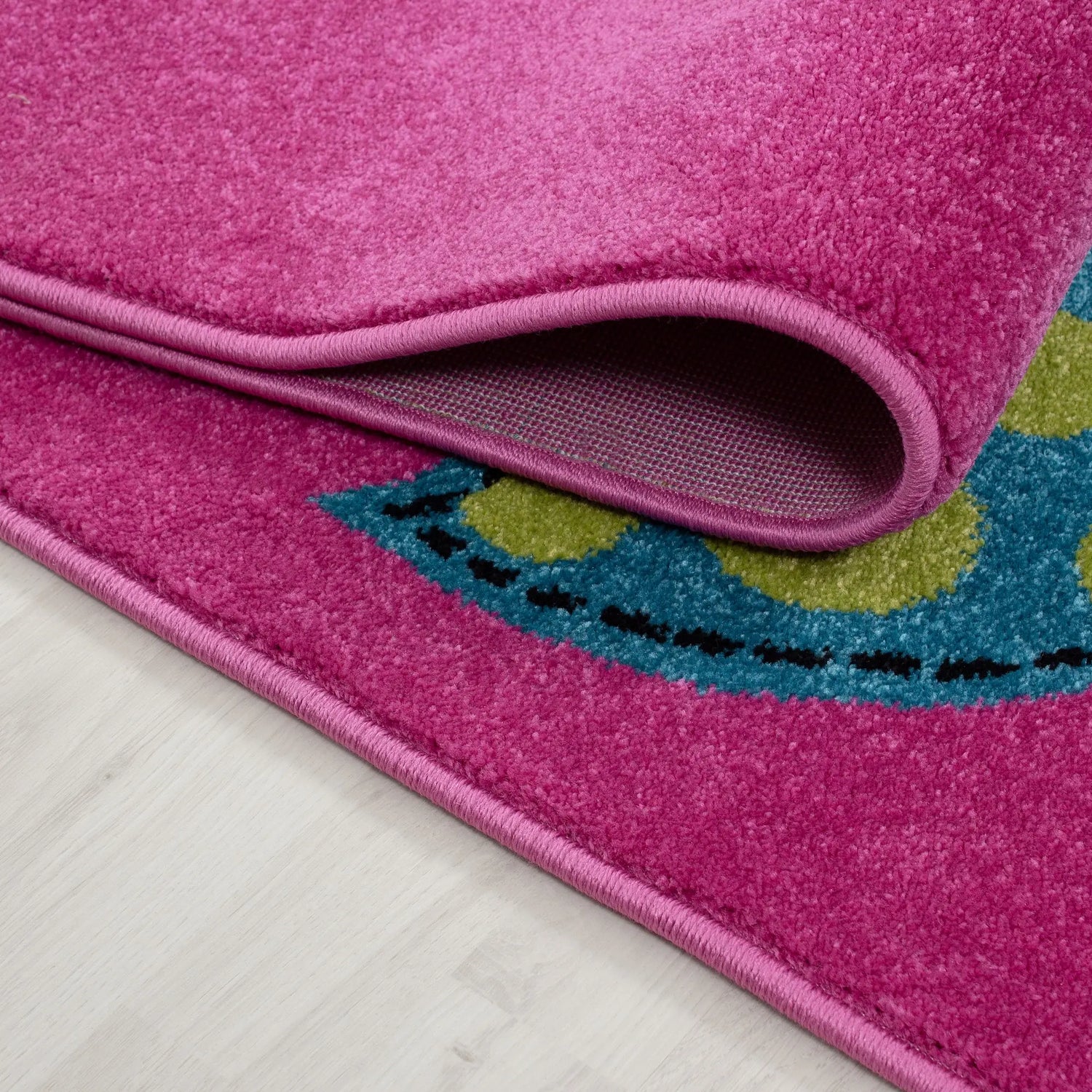 Product fold detail