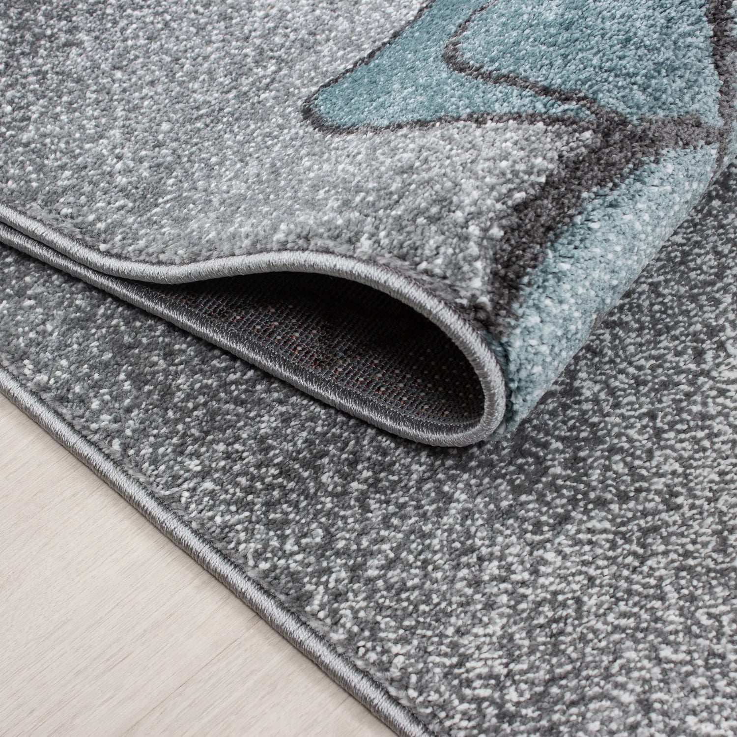 Product fold detail