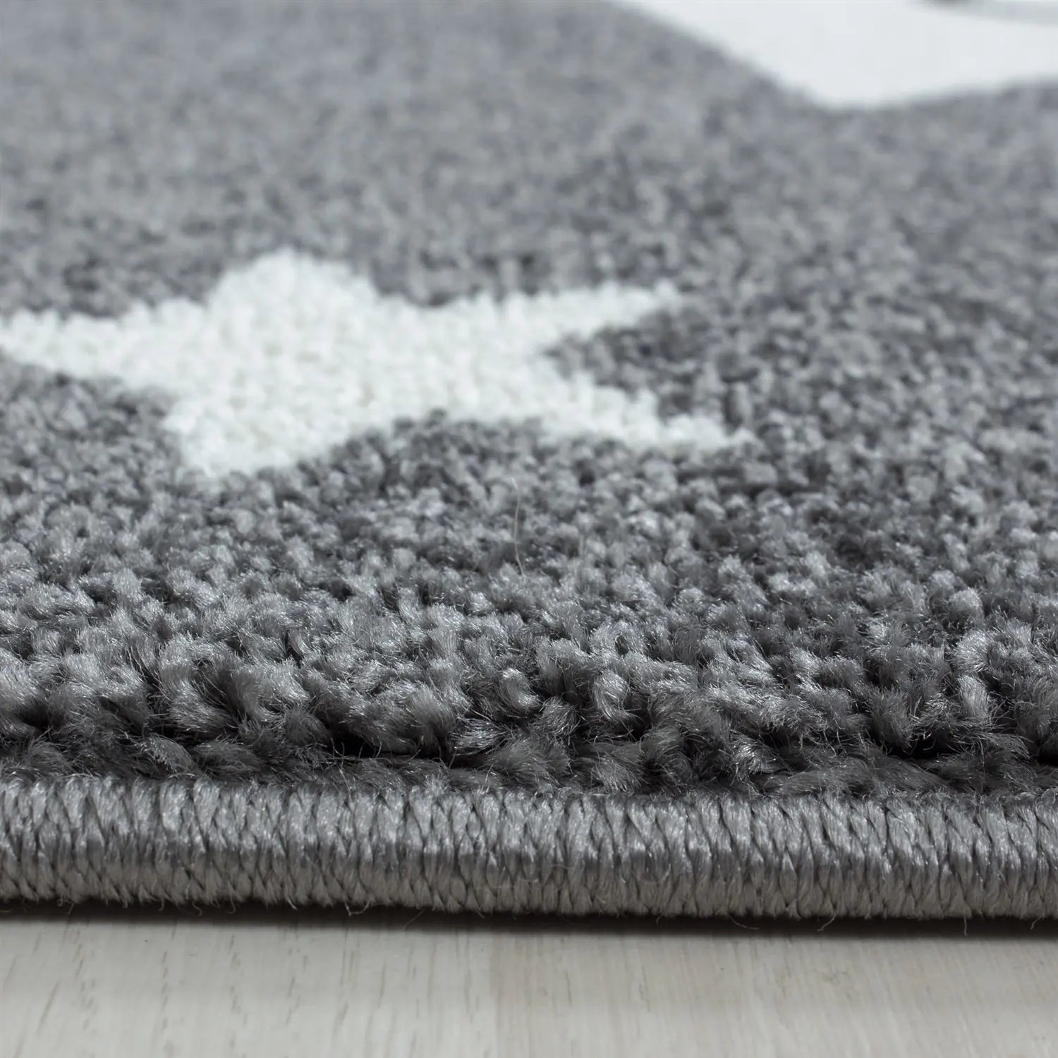 Product edge detail