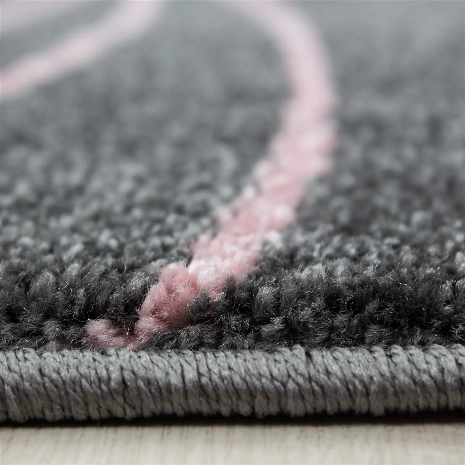 Product edge detail