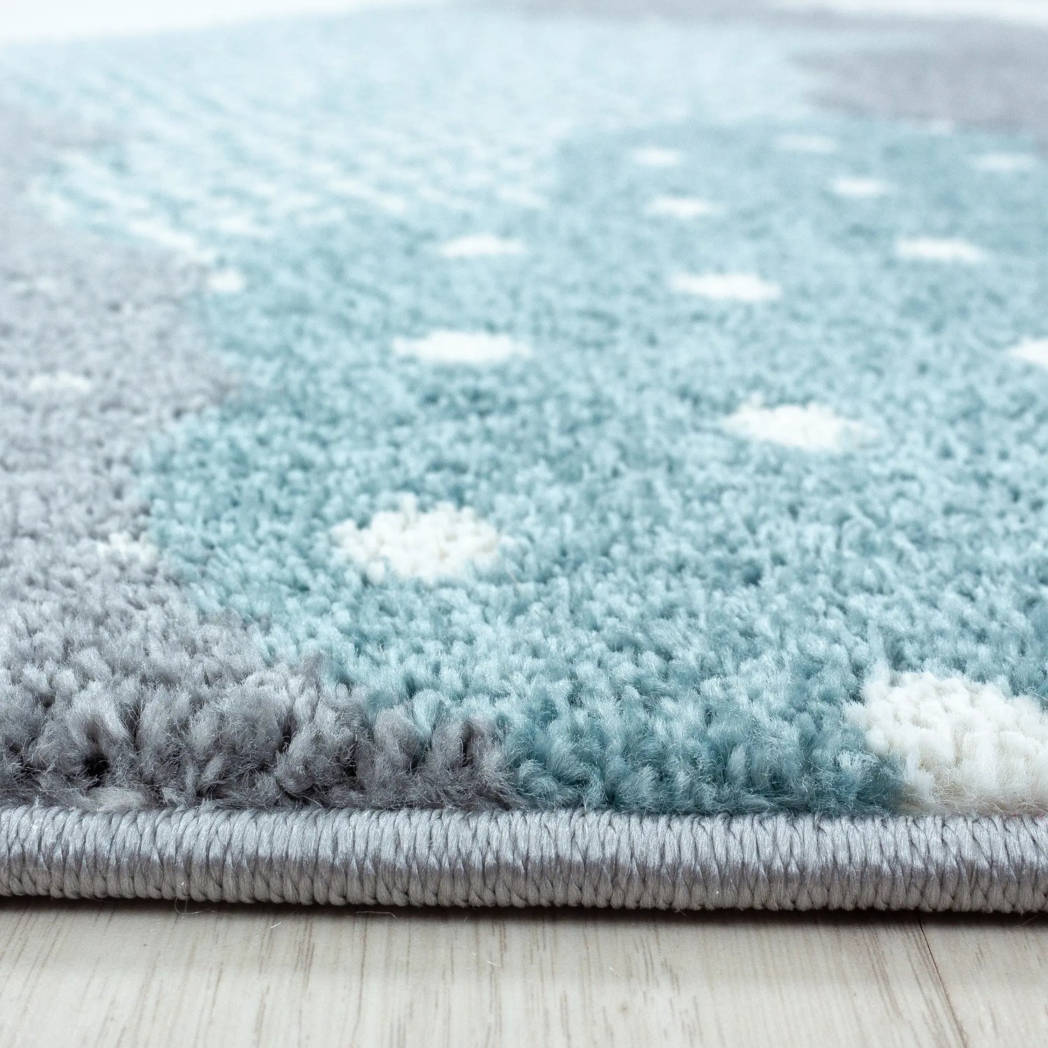 Product edge detail