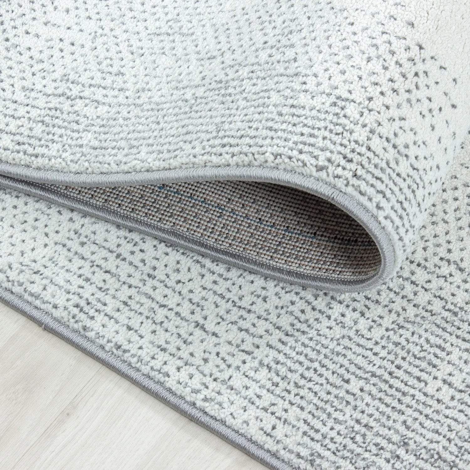 Product fold detail