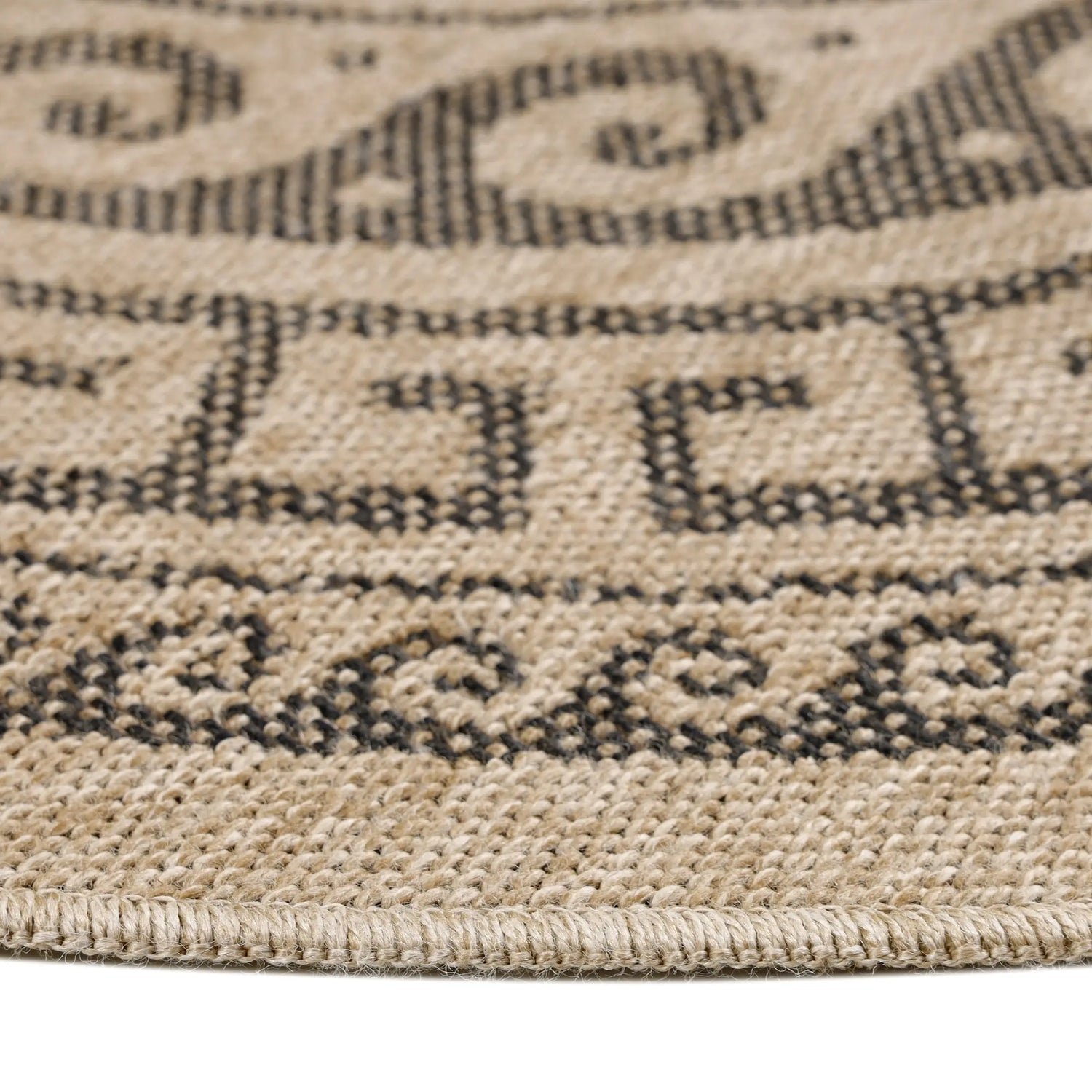 Product edge detail