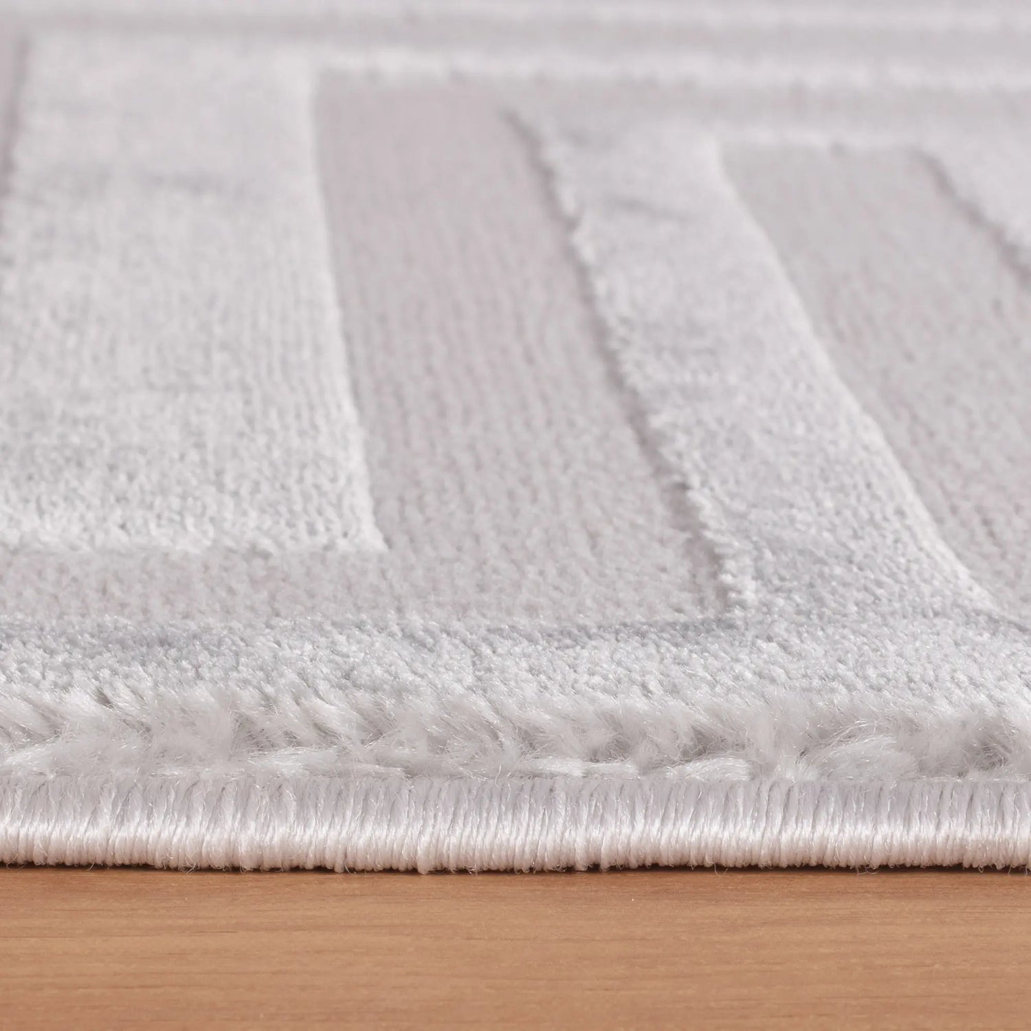 Product edge detail