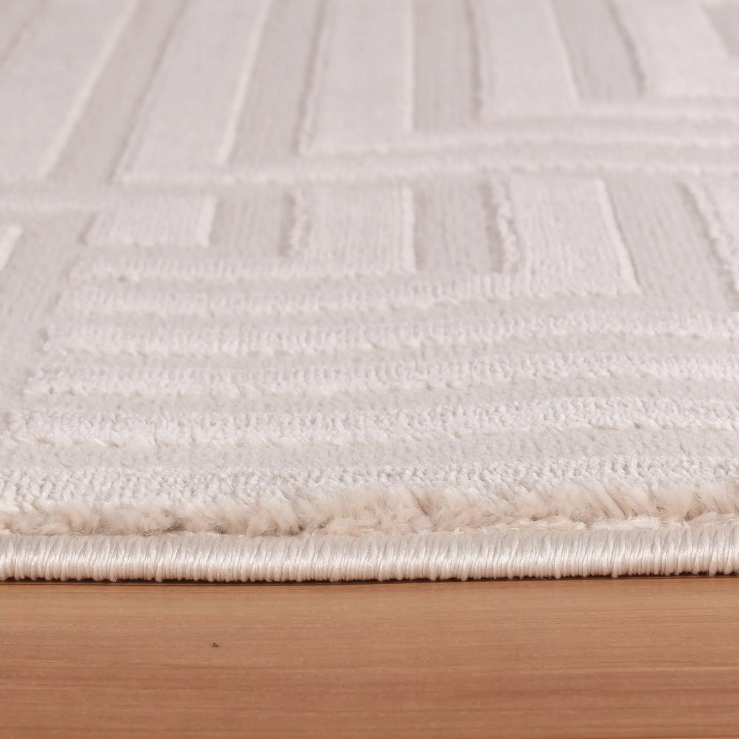 Product edge detail
