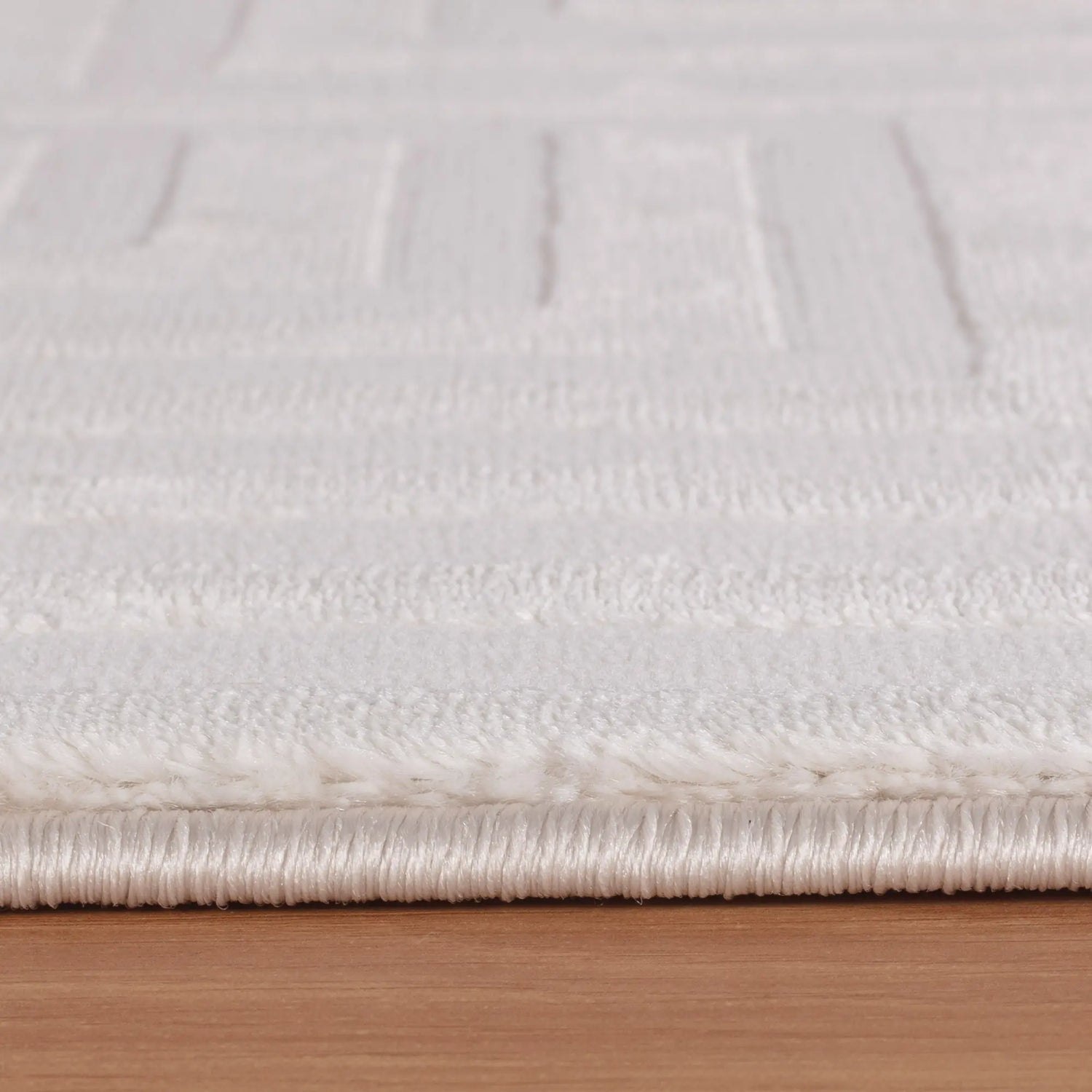 Product edge detail