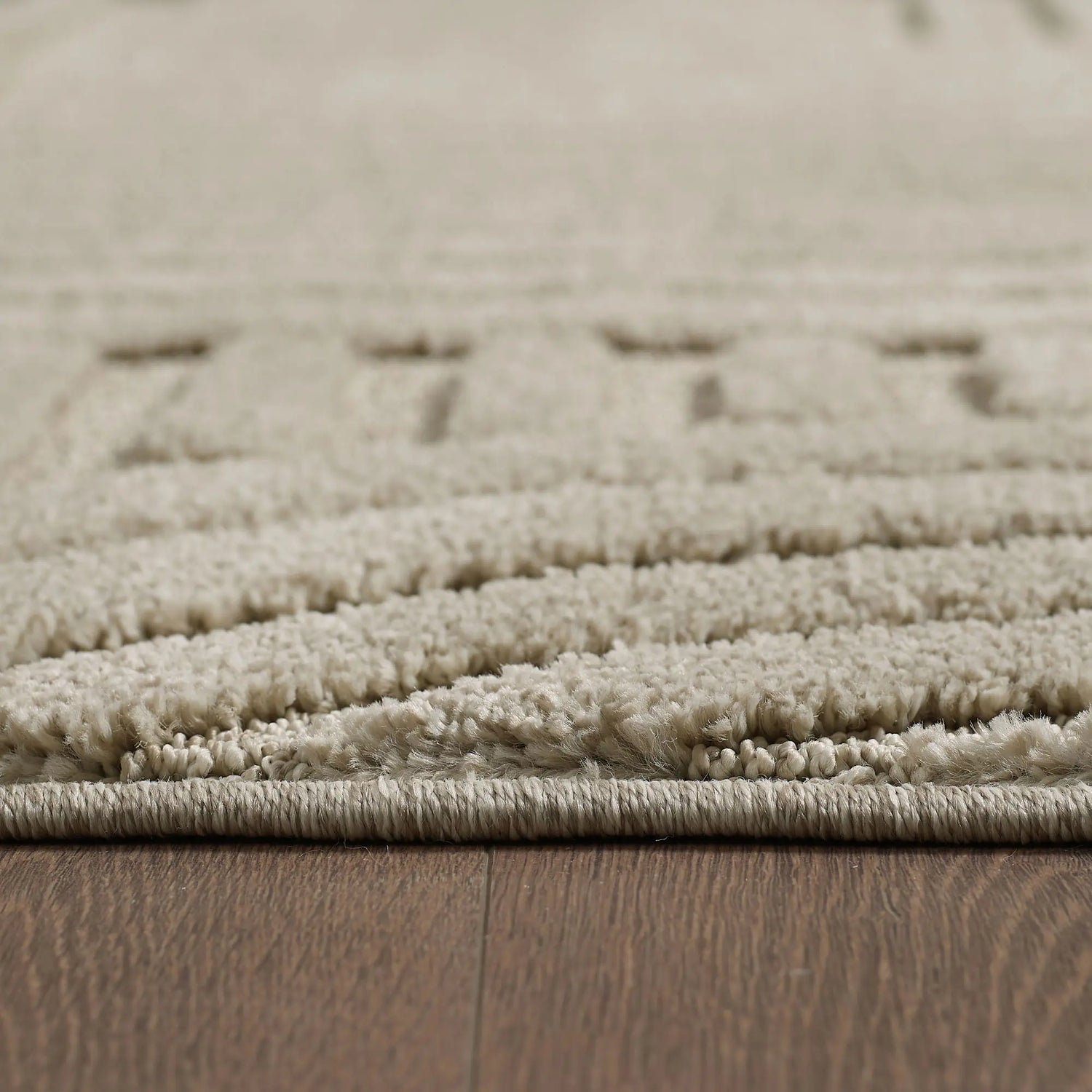 Product edge detail