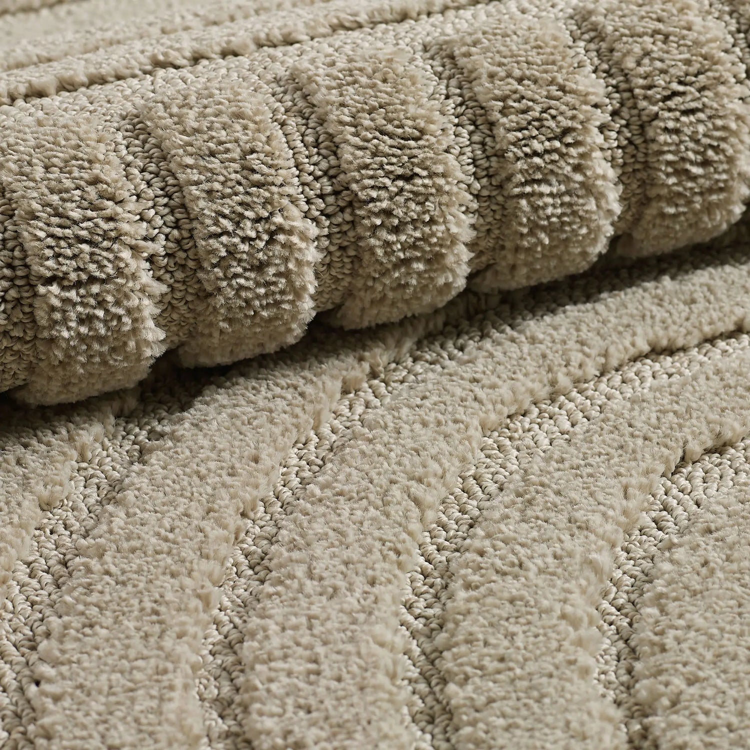 Product fold detail