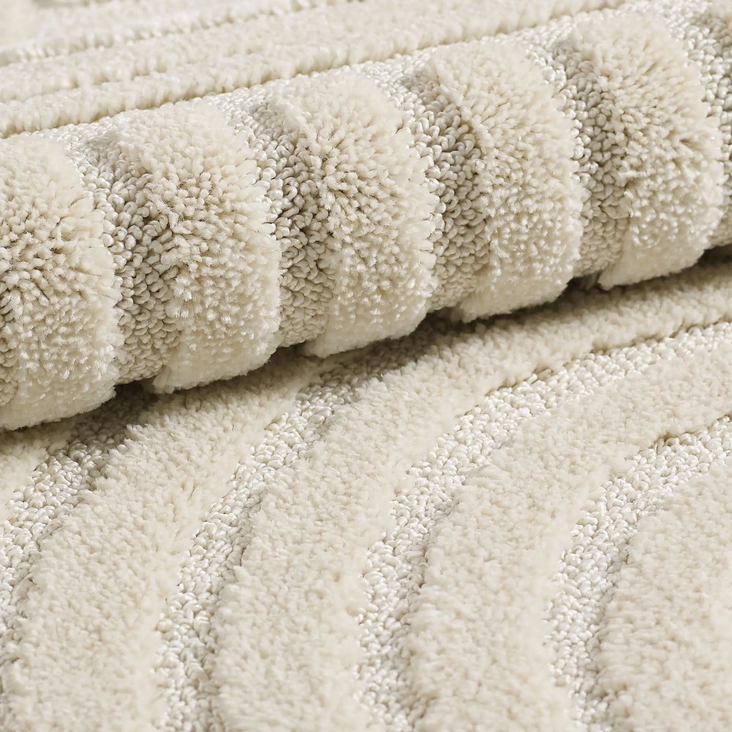 Product fold detail