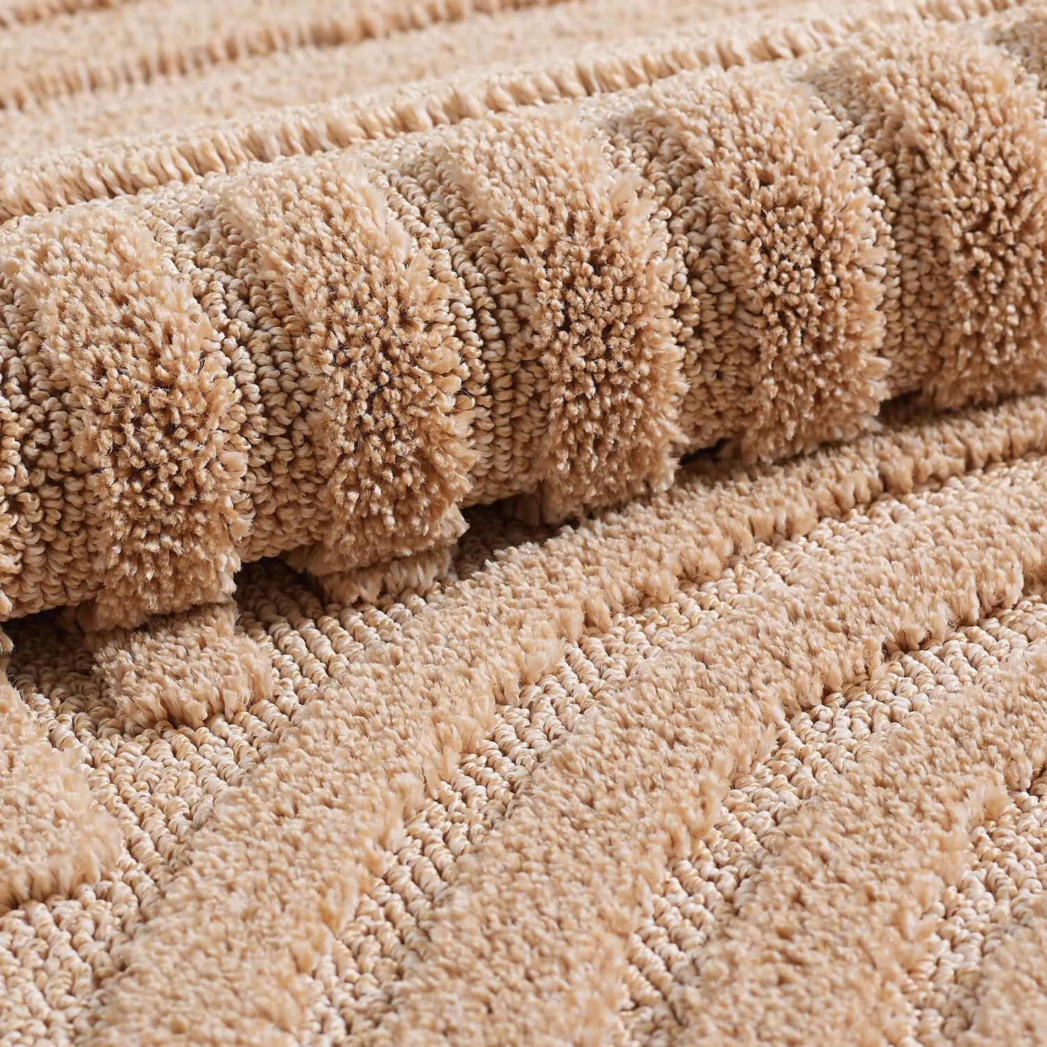 Product fold detail
