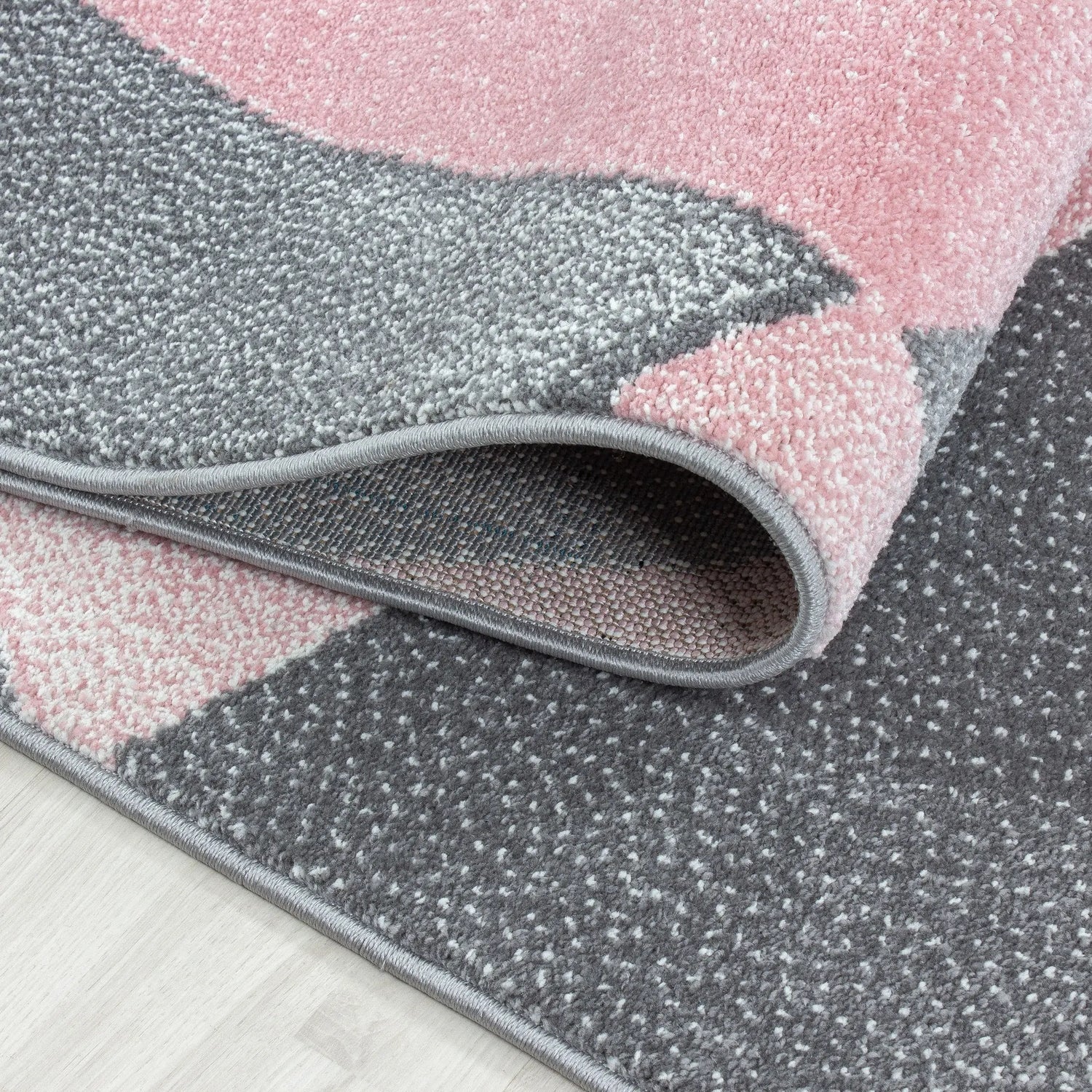 Product fold detail