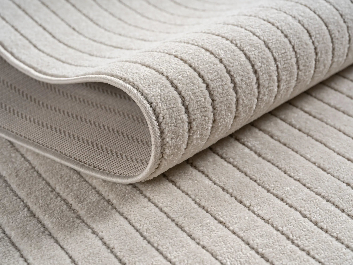 Product fold detail