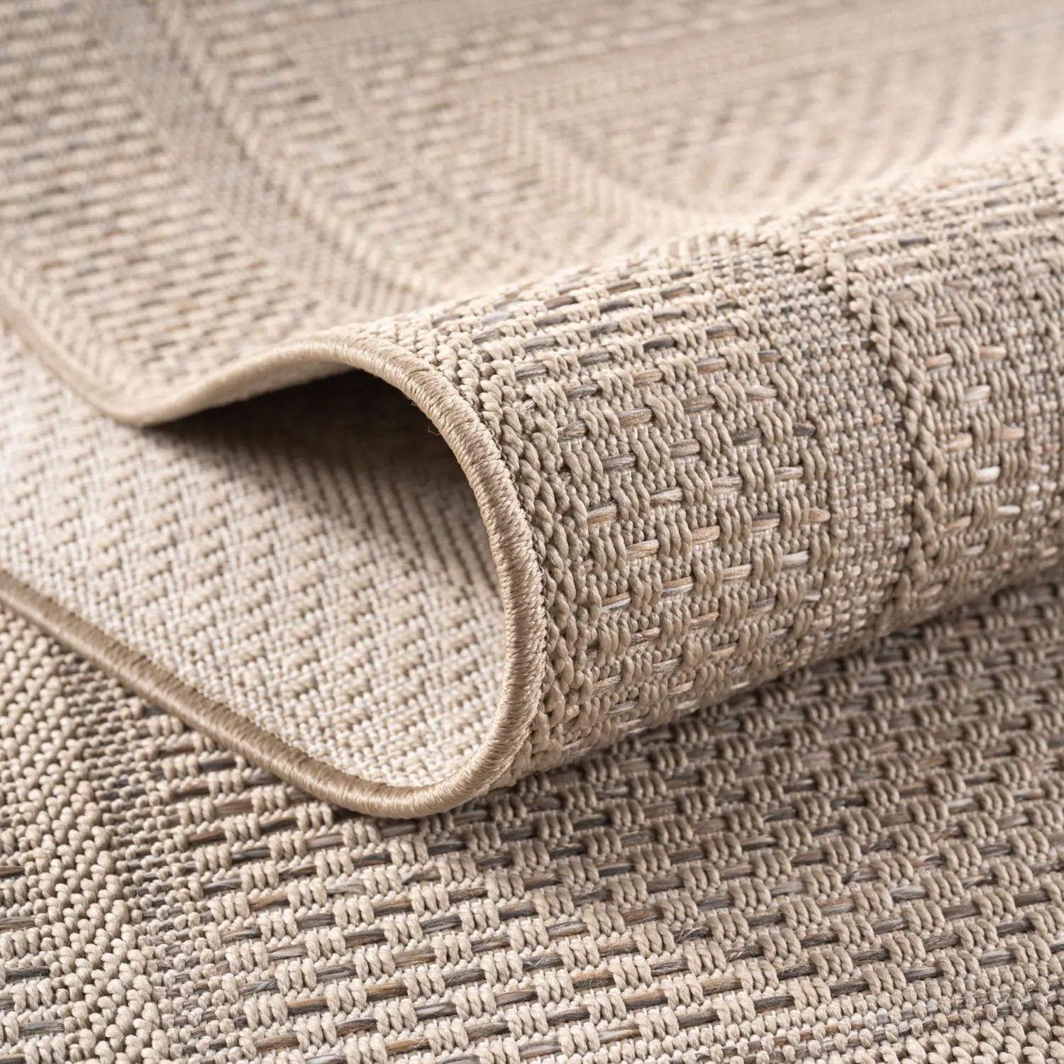 Product fold detail