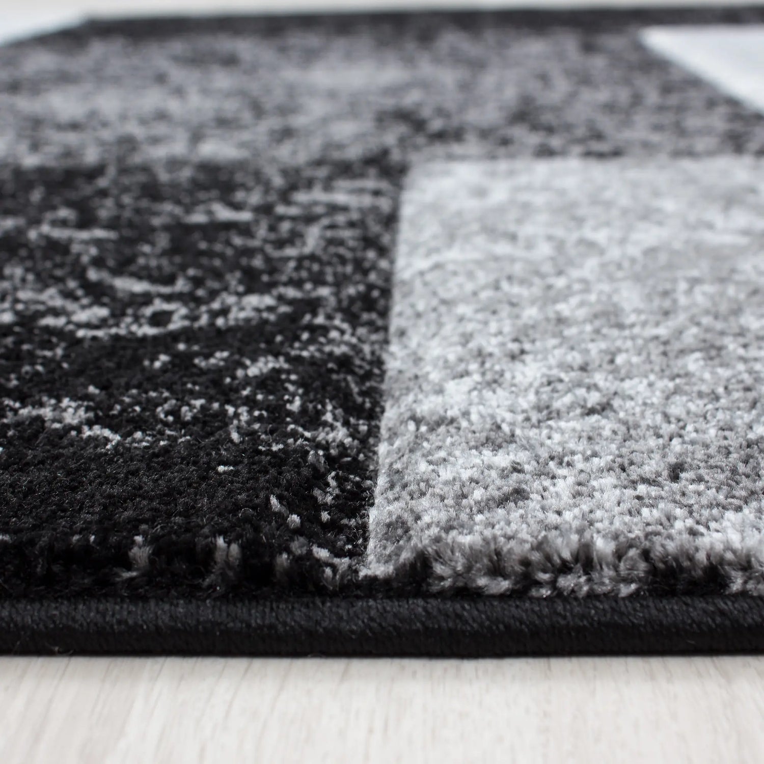 Product edge detail