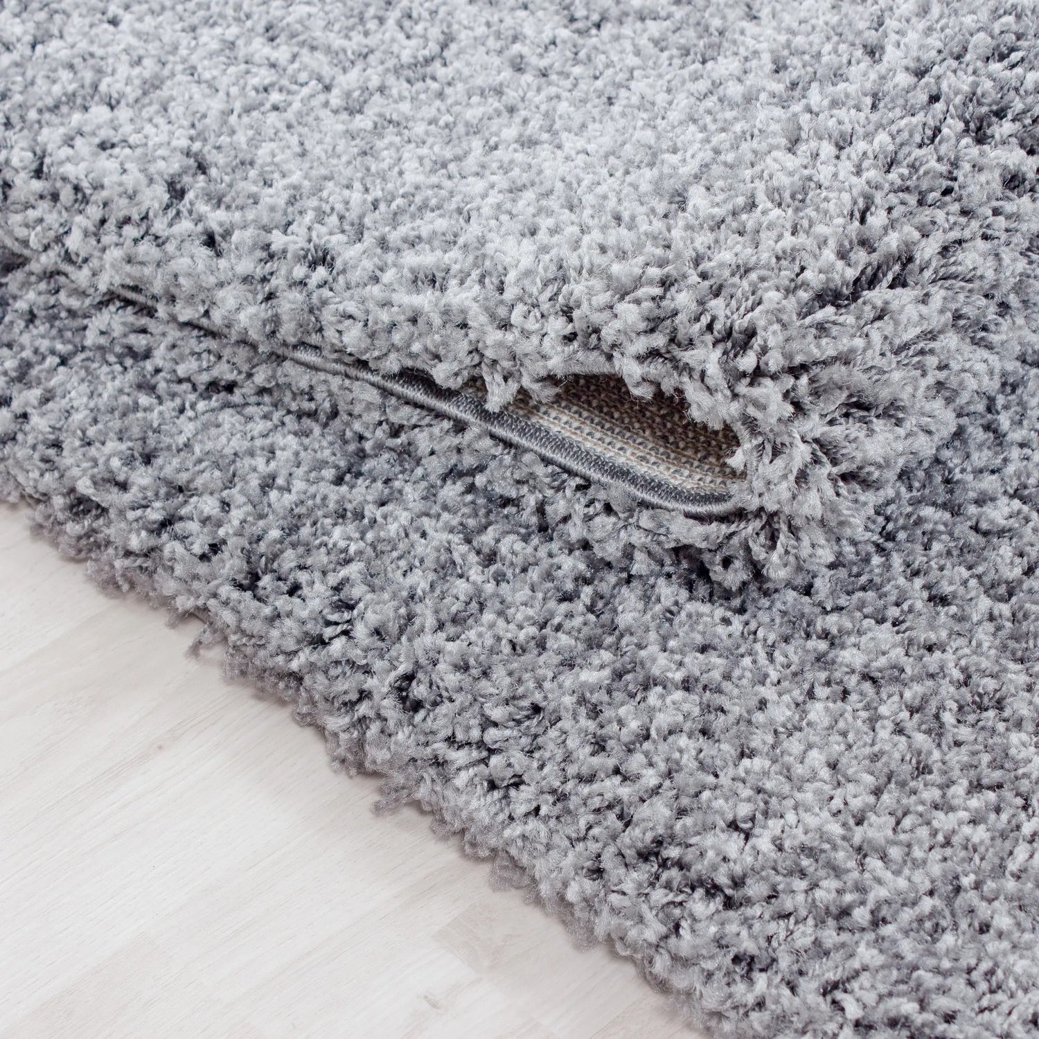 Product fold detail