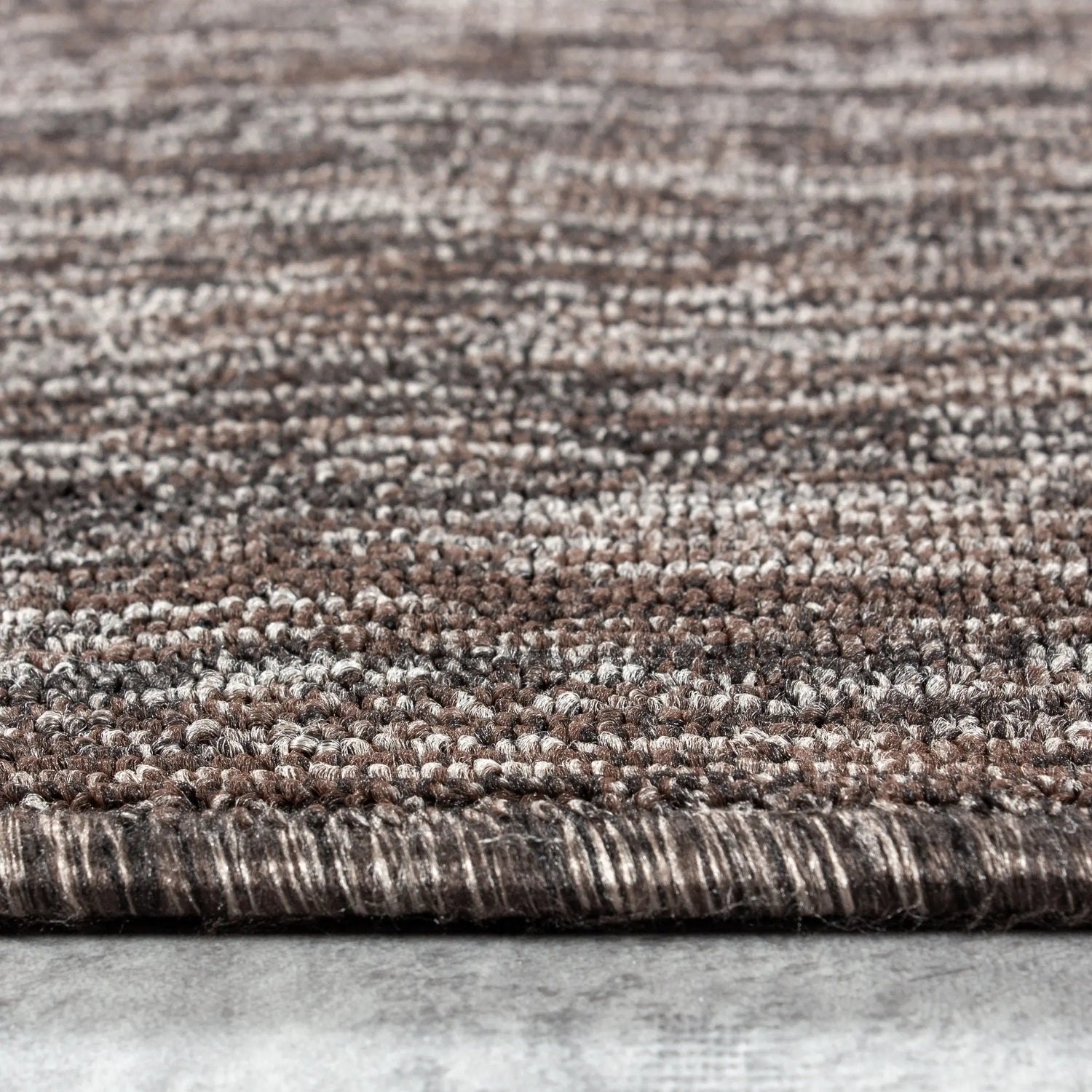 Product edge detail