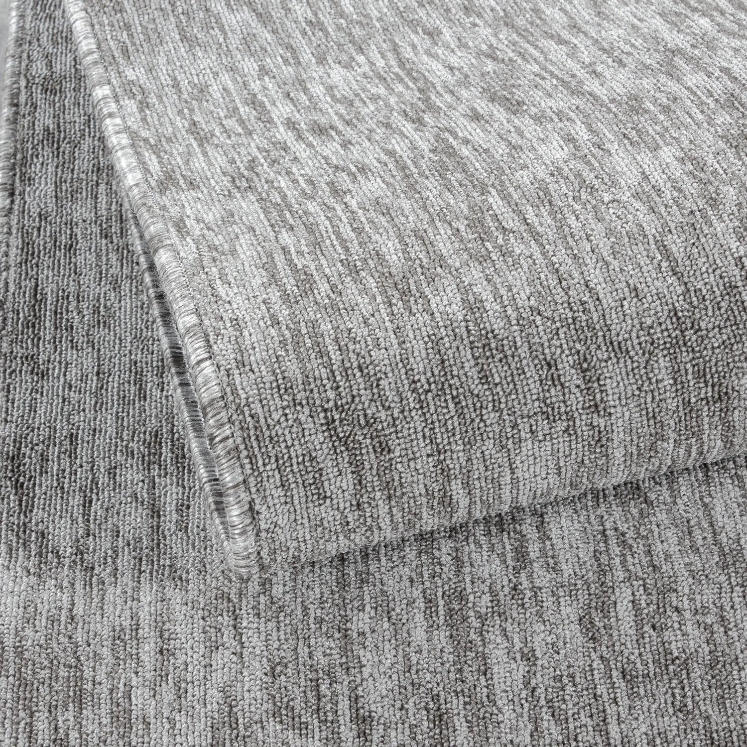 Product fold detail