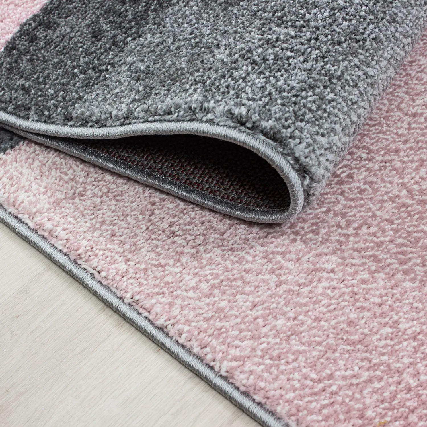 Product fold detail