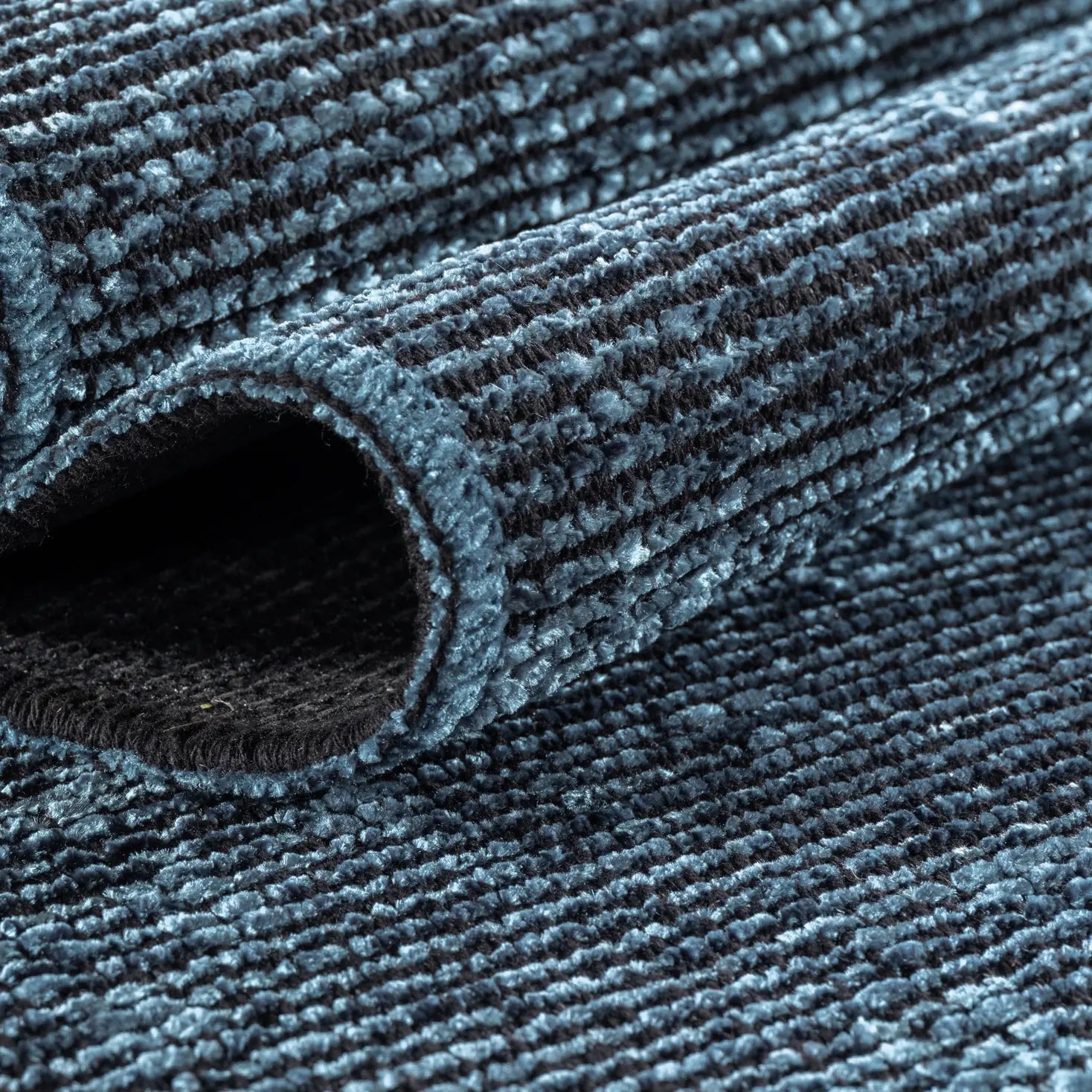 Product fold detail