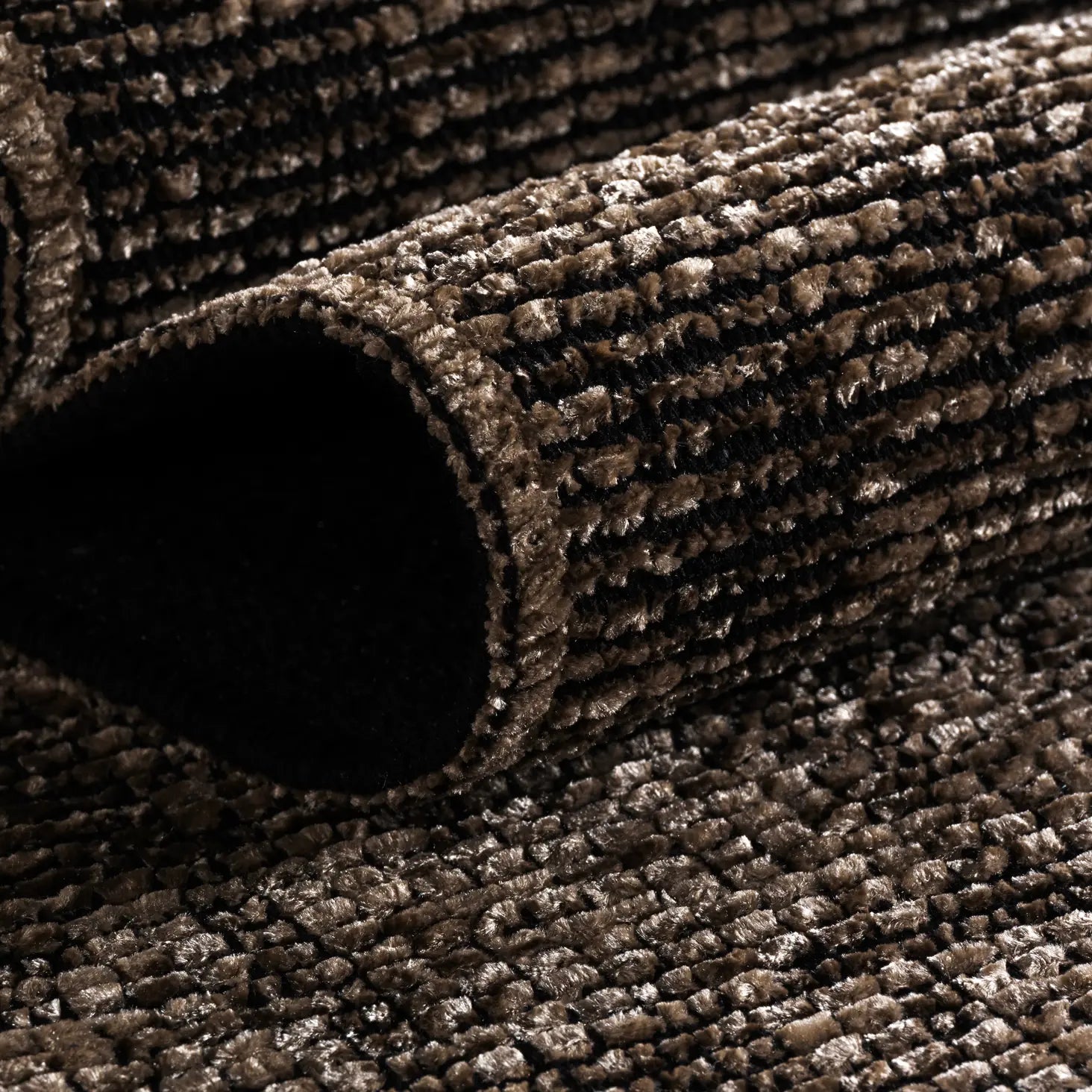 Product fold detail