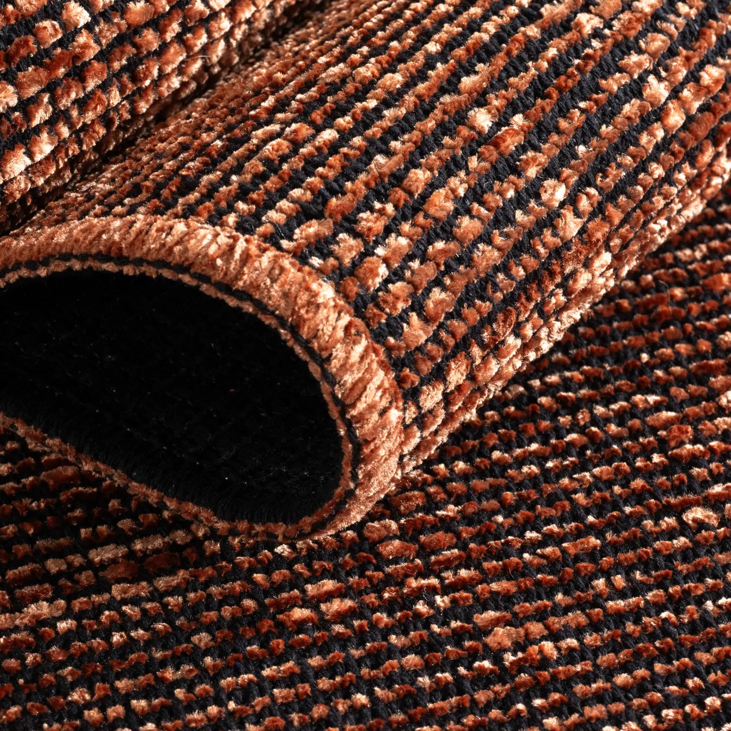 Product fold detail