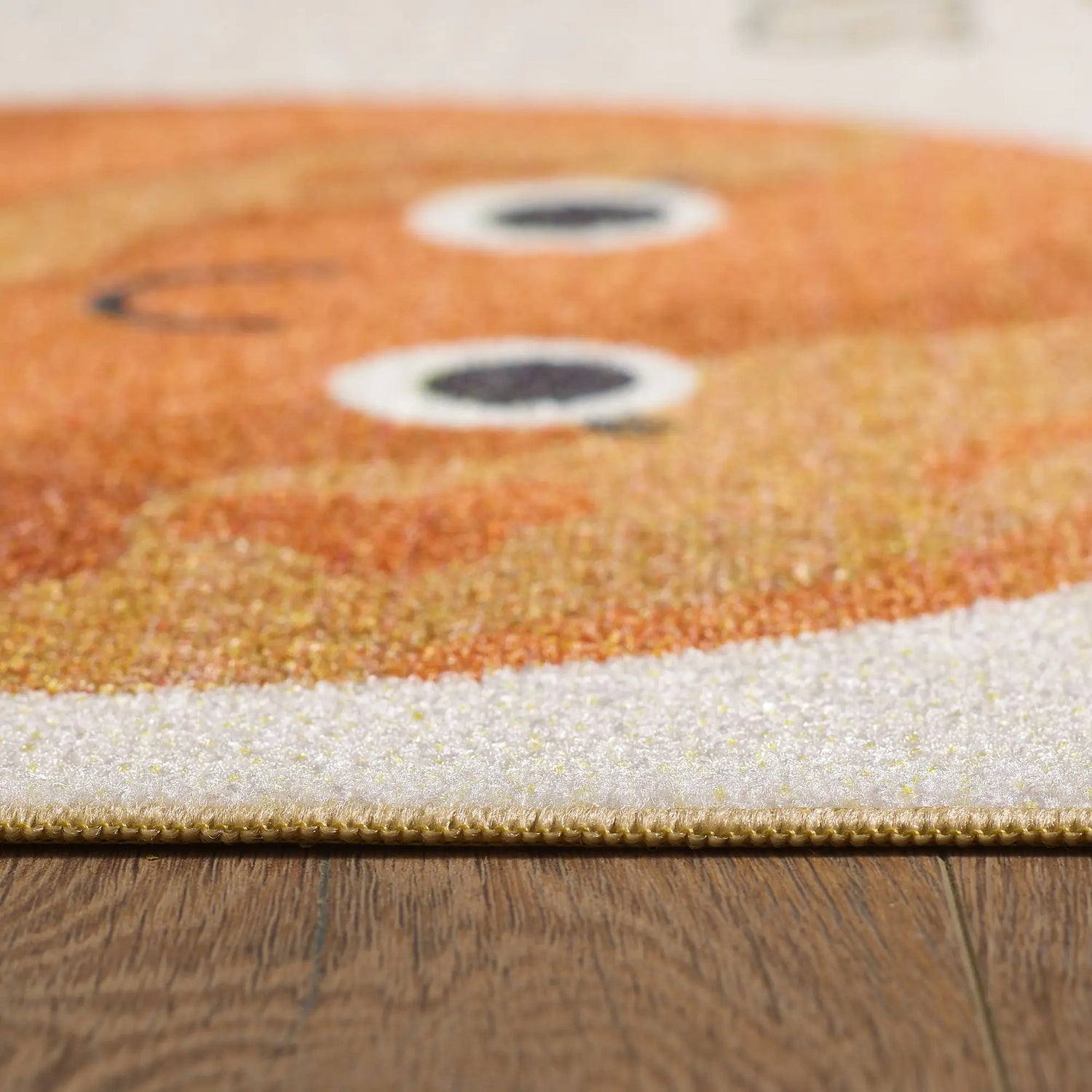 Product edge detail