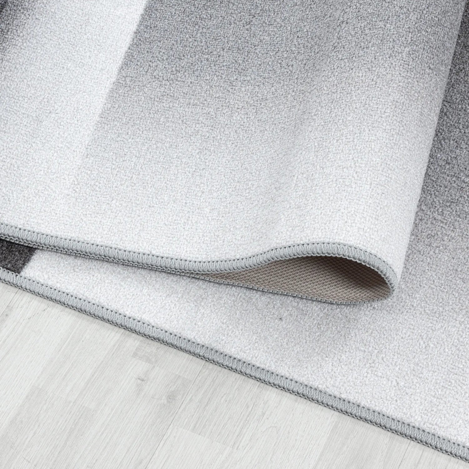 Product fold detail