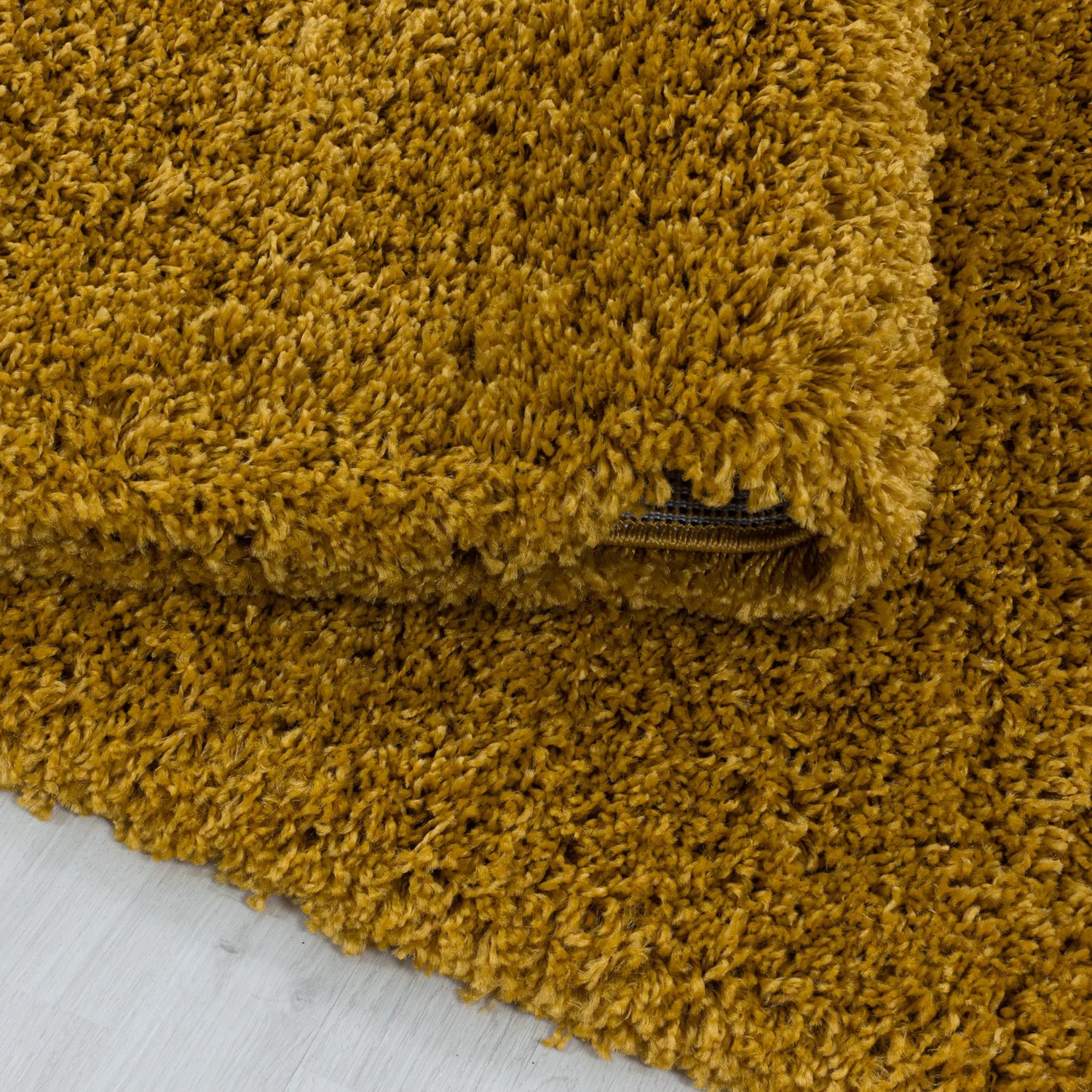 Product fold detail