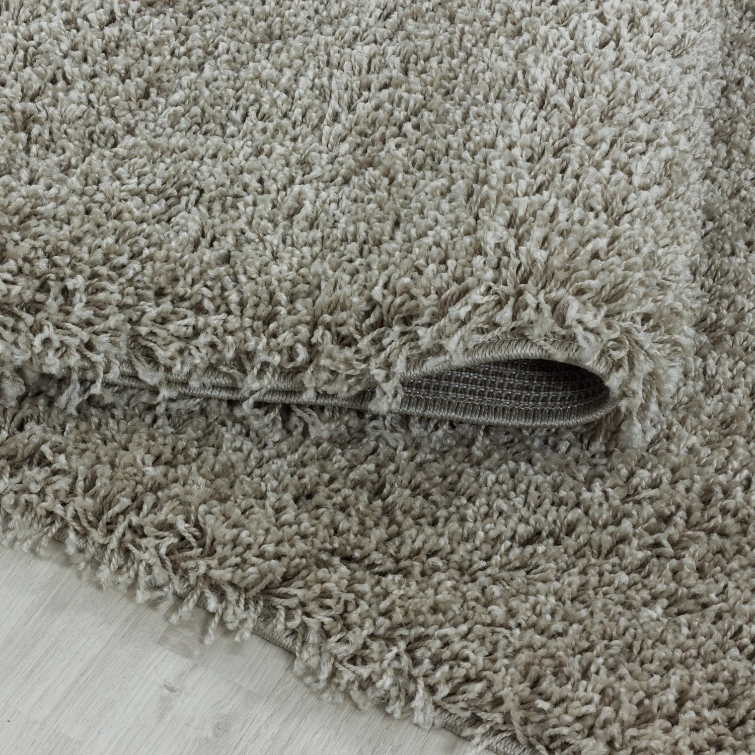 Product fold detail