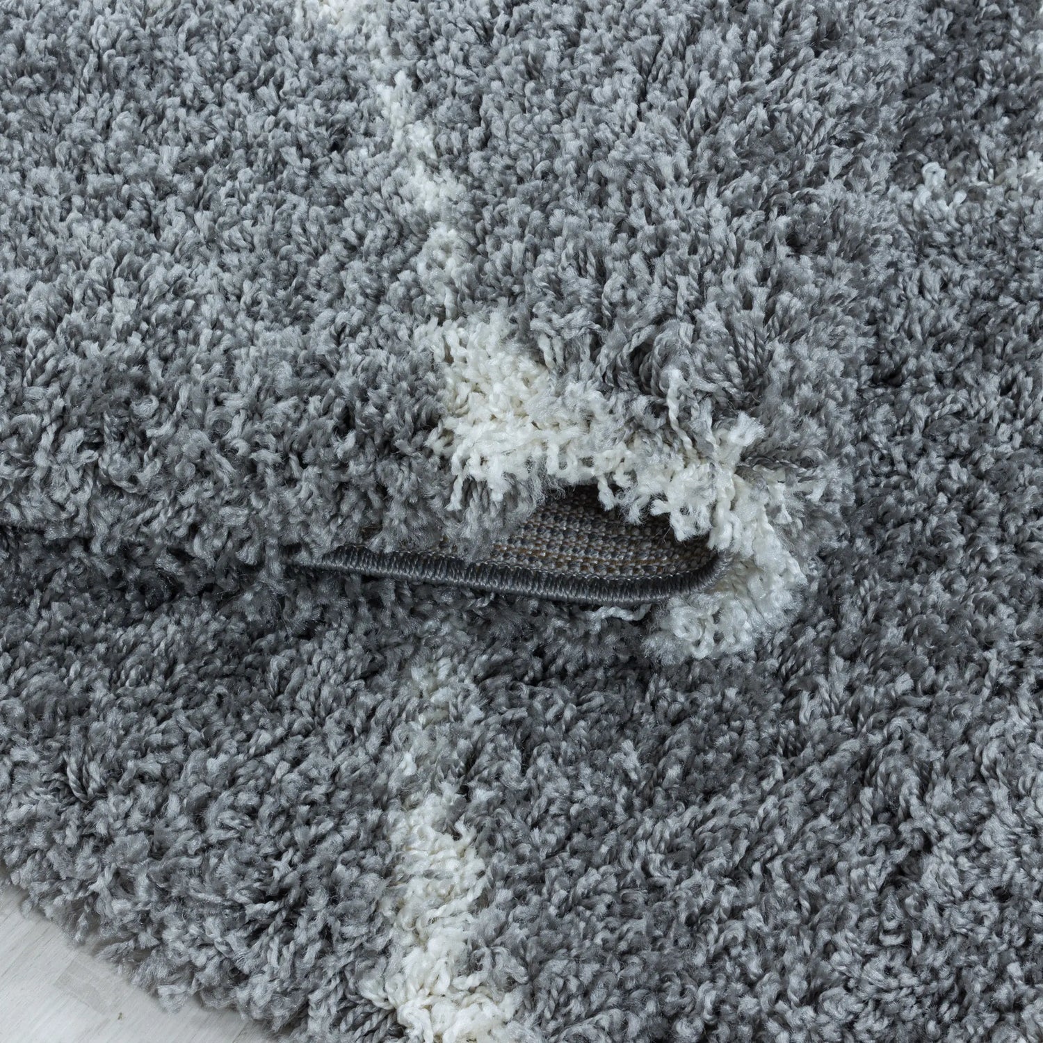 Product fold detail
