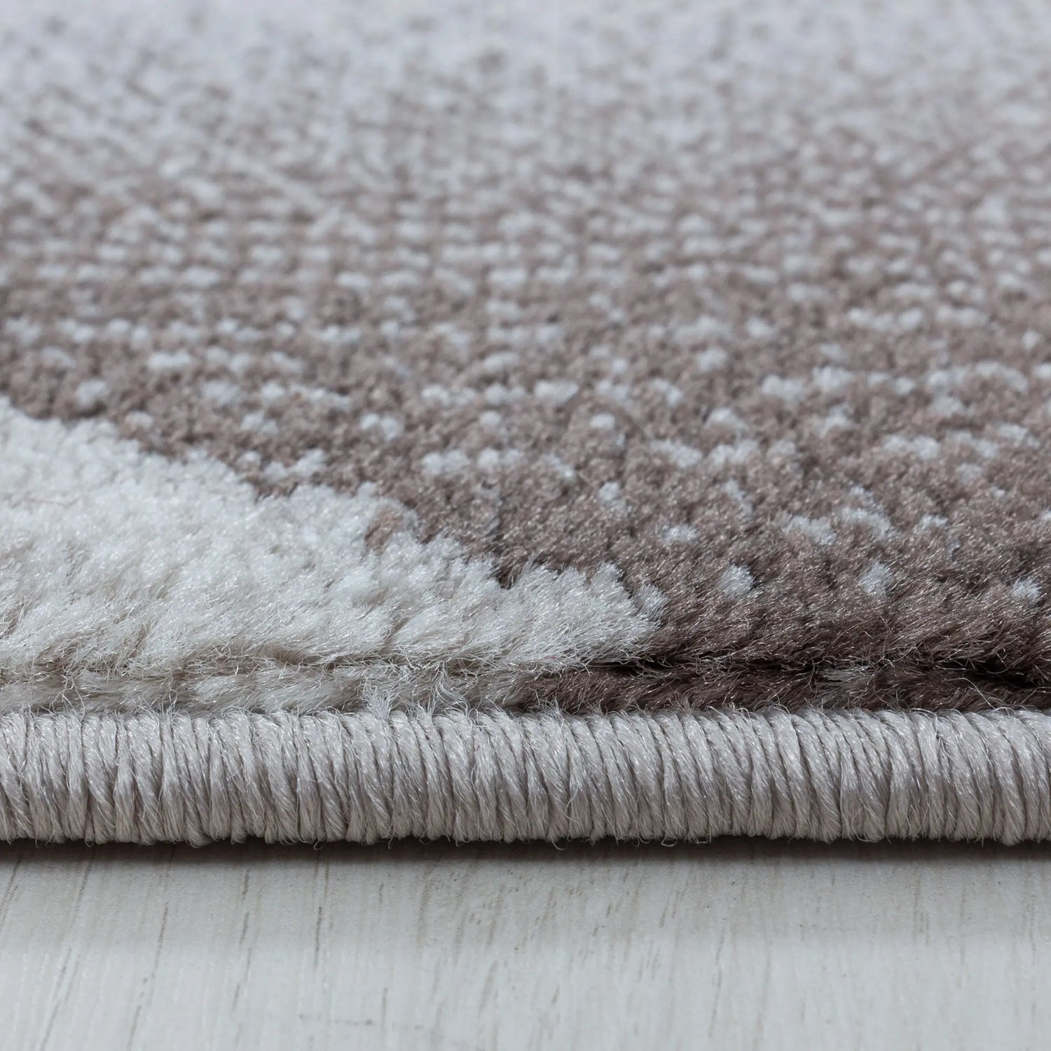Product edge detail