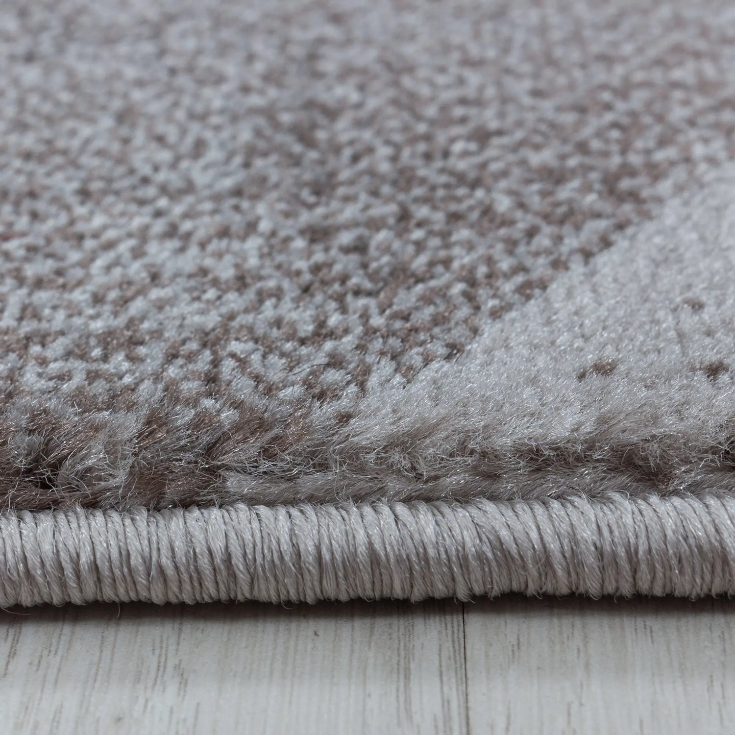 Product edge detail