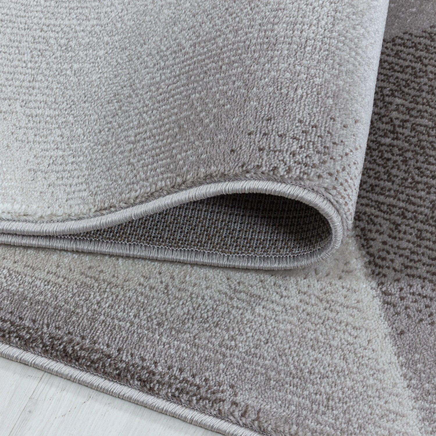 Product fold detail