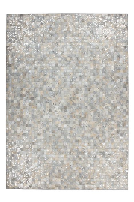 {{ product.title }}