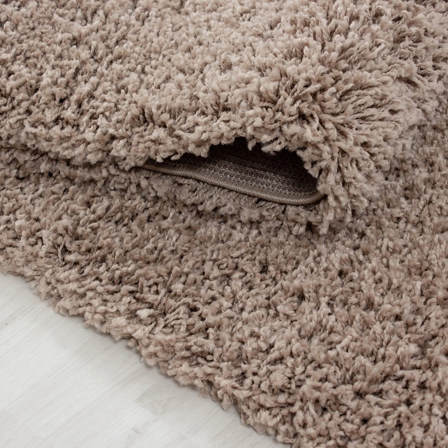 Product fold detail