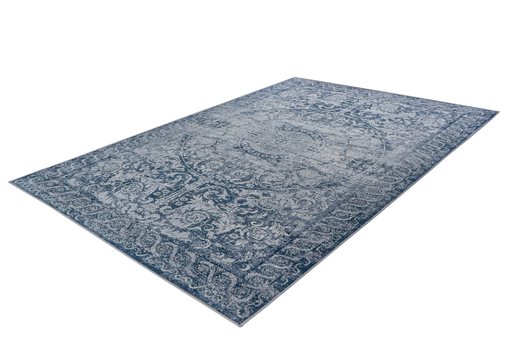 {{ product.title }}