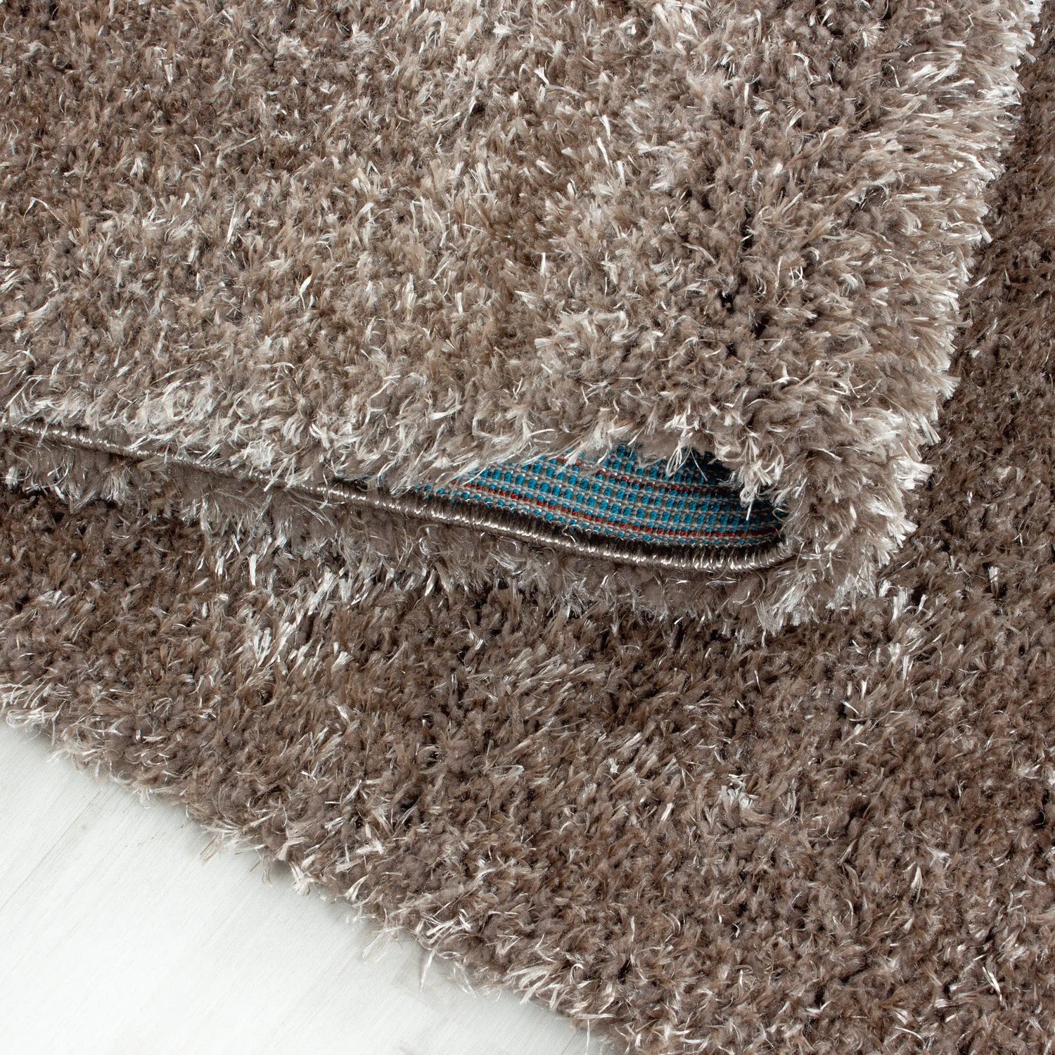 Product fold detail