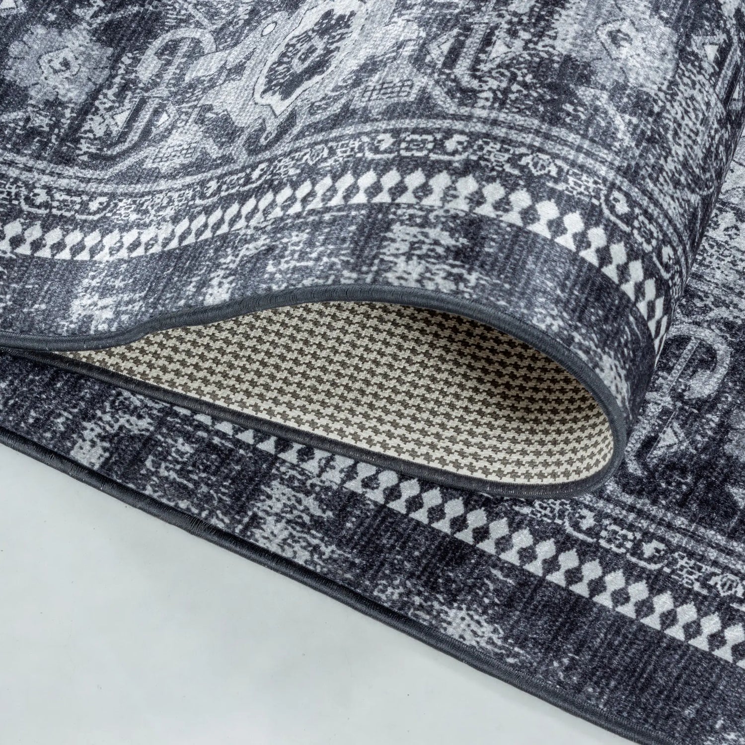 Product fold detail