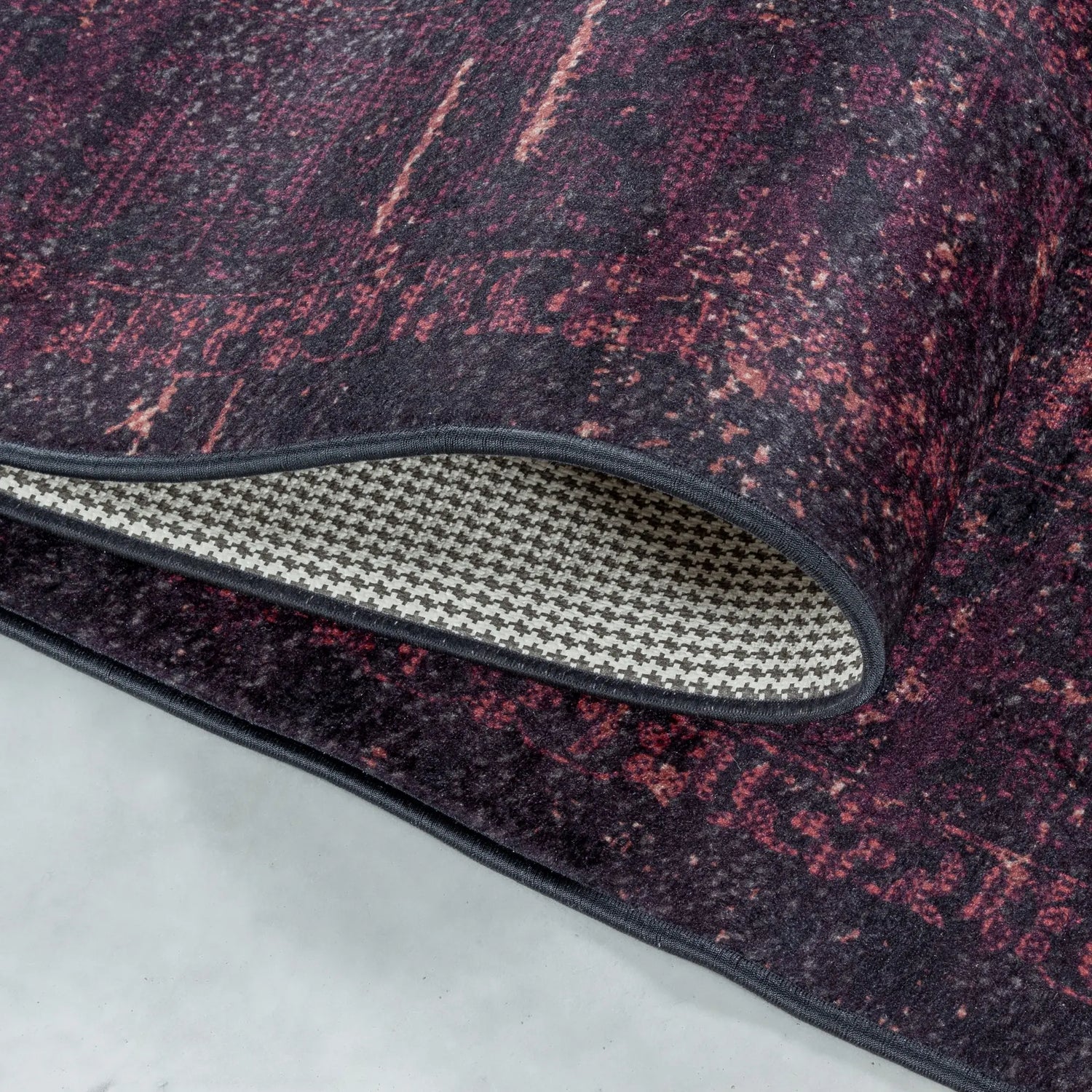 Product fold detail