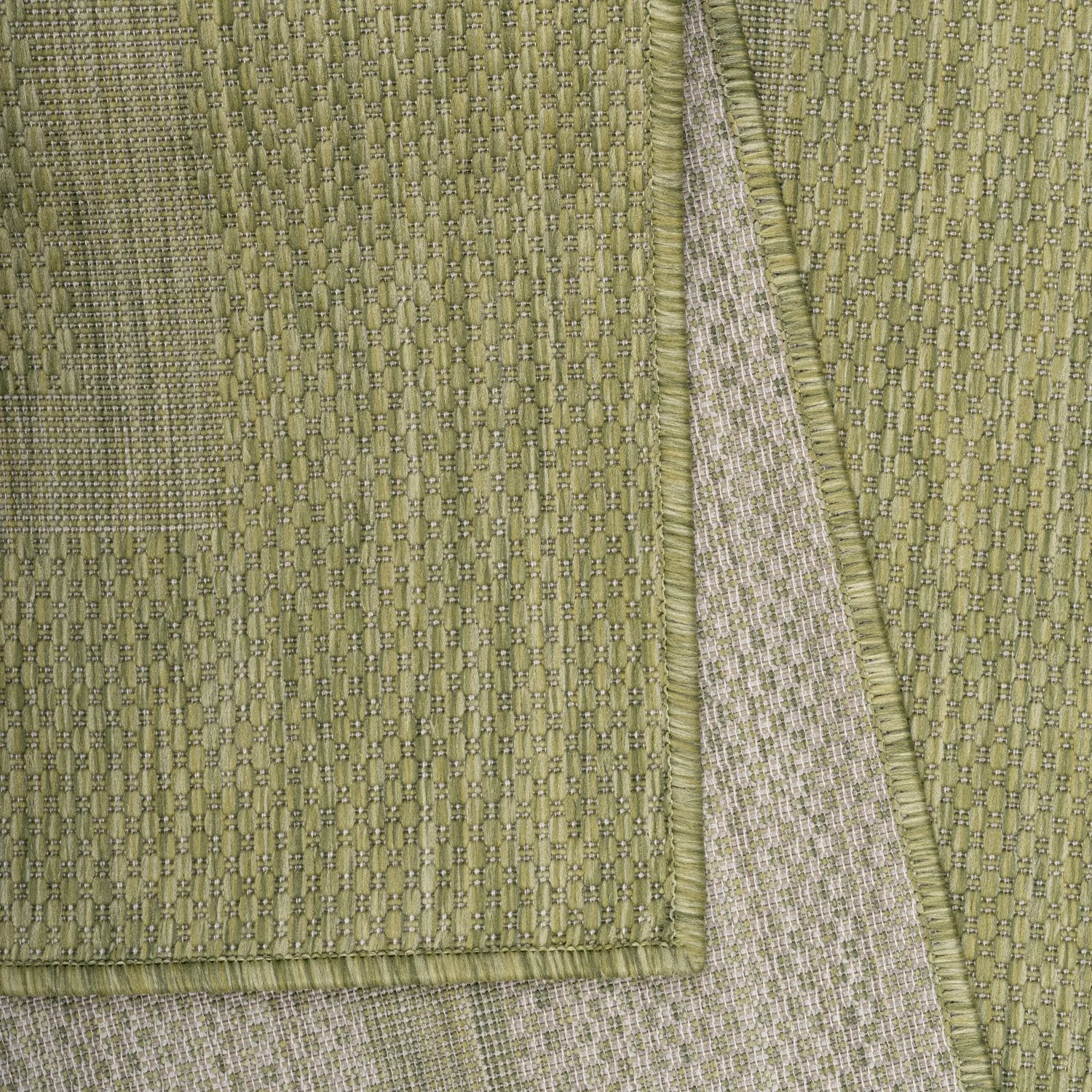 Product edge detail