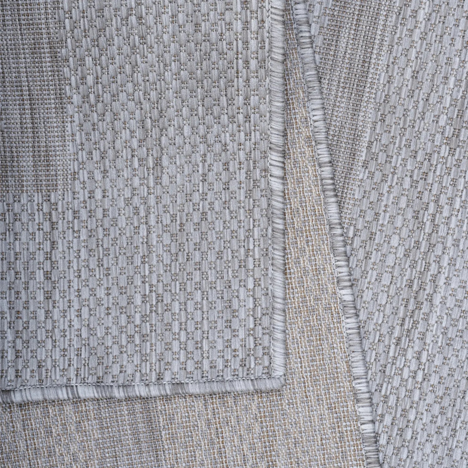Product edge detail