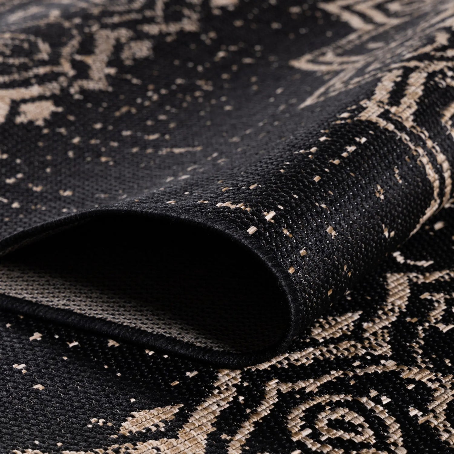 Product fold detail