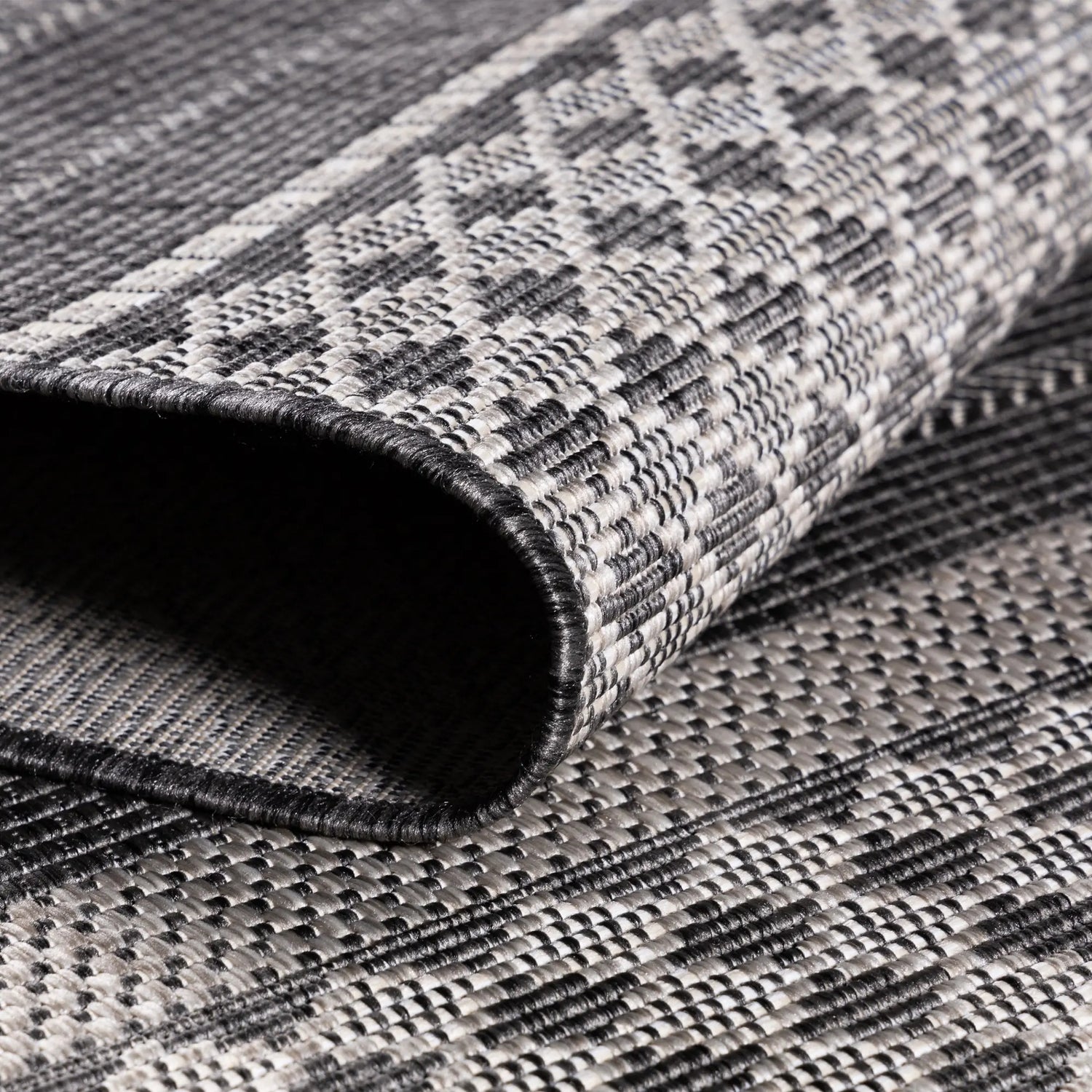 Product fold detail