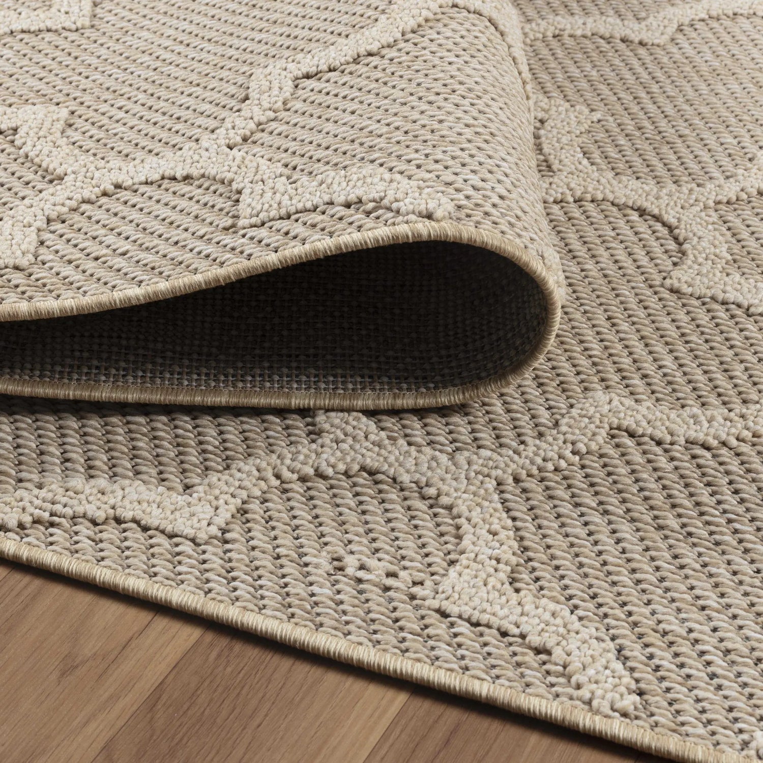 Product fold detail