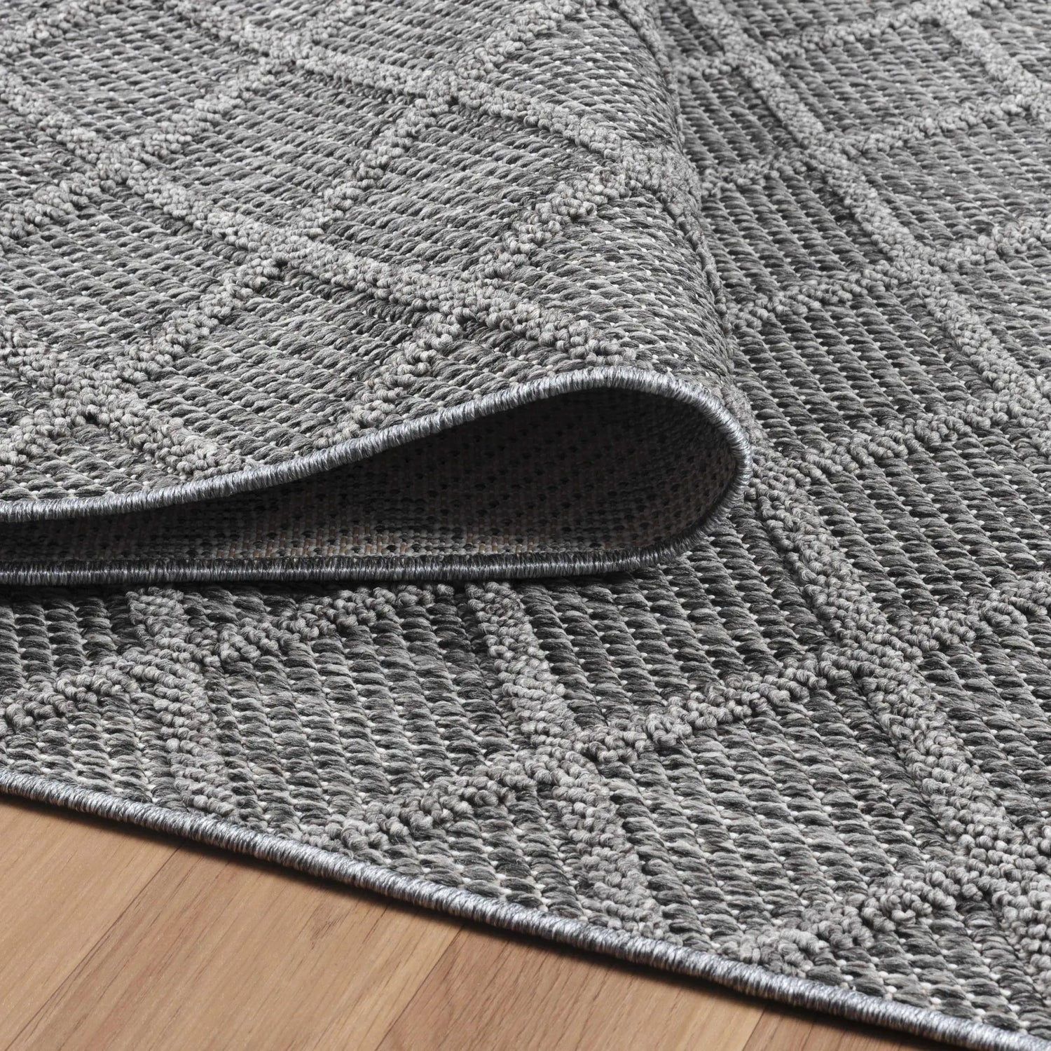 Product fold detail