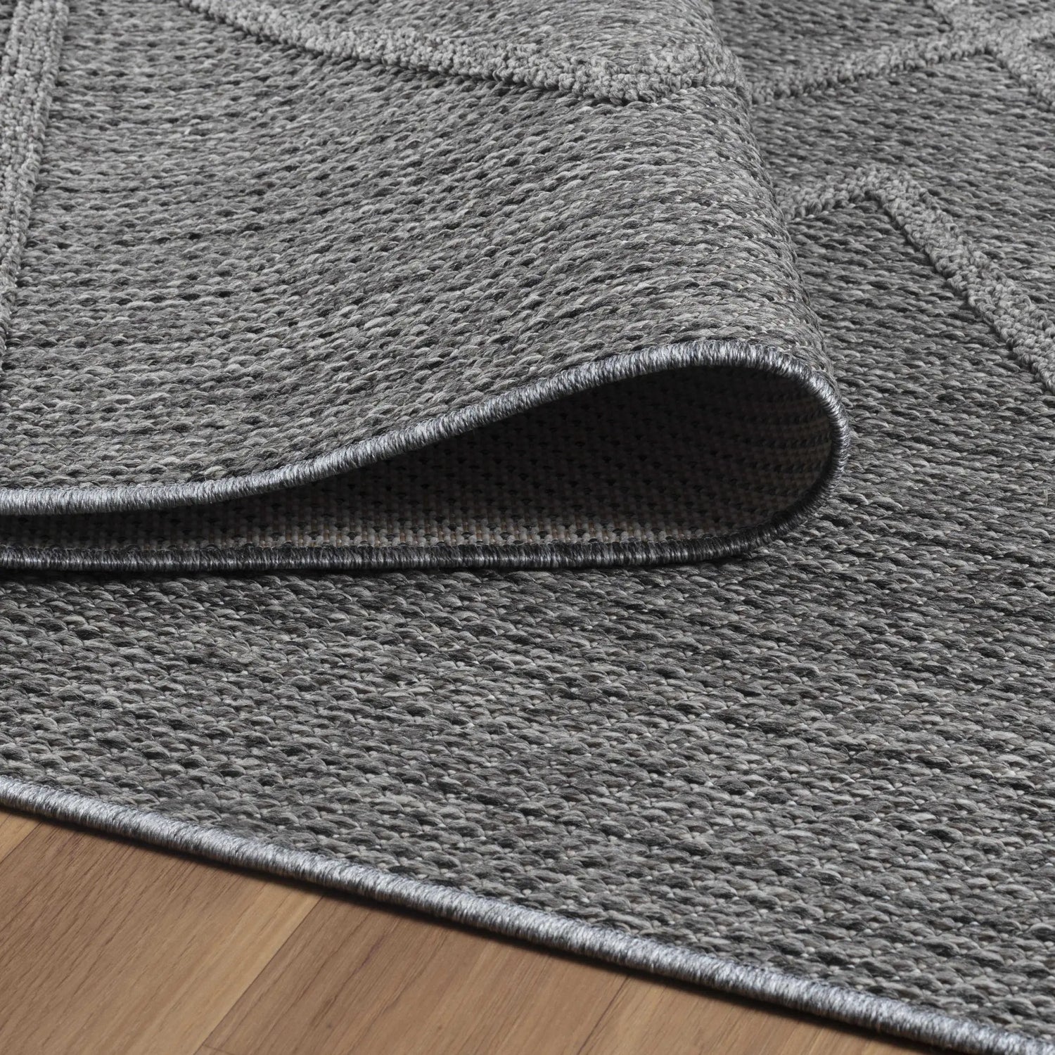 Product fold detail