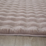 Product edge detail