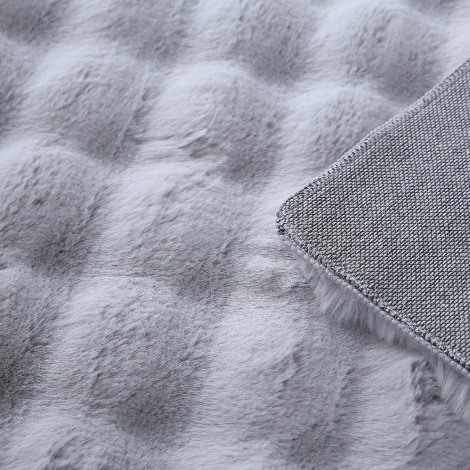 Product fold detail