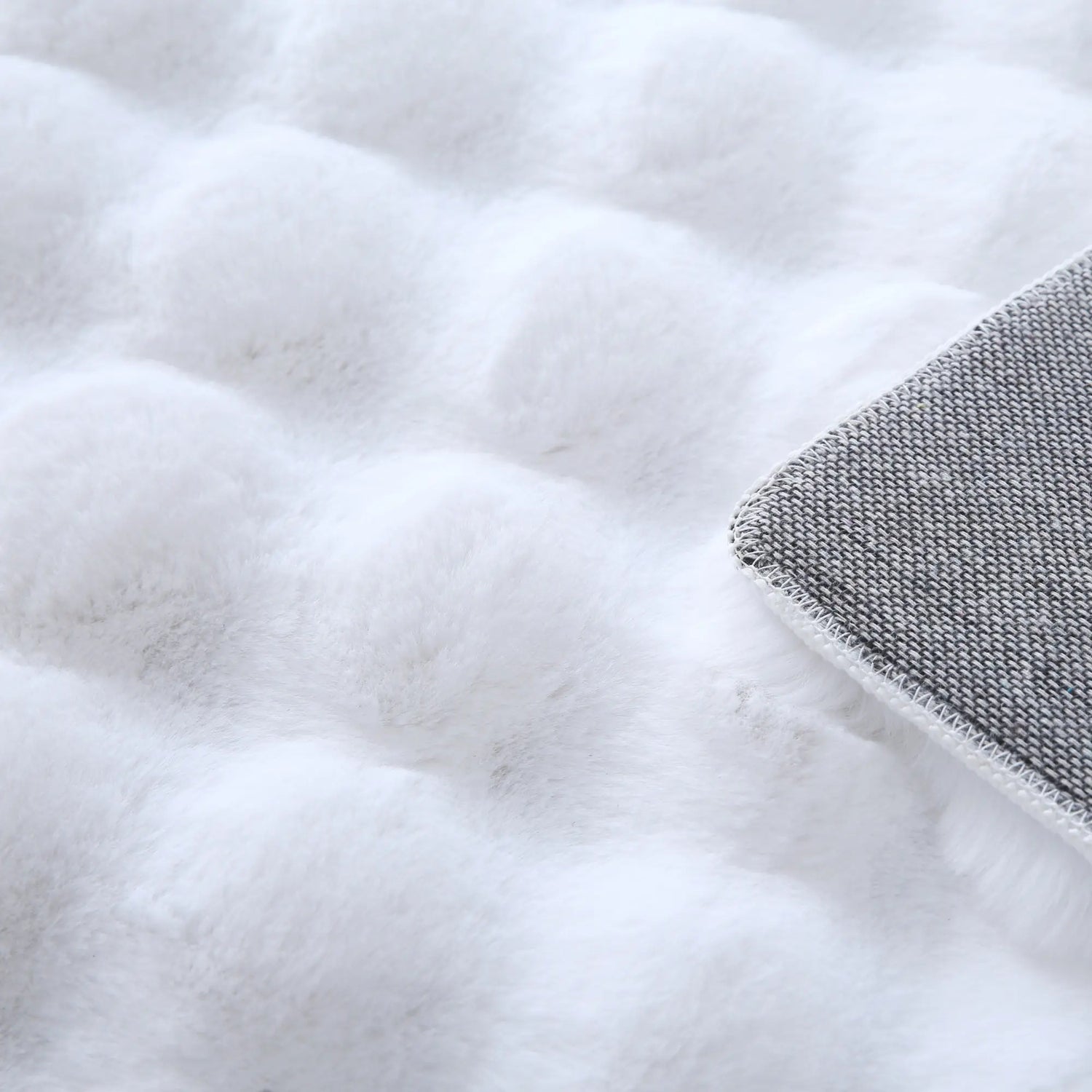 Product fold detail