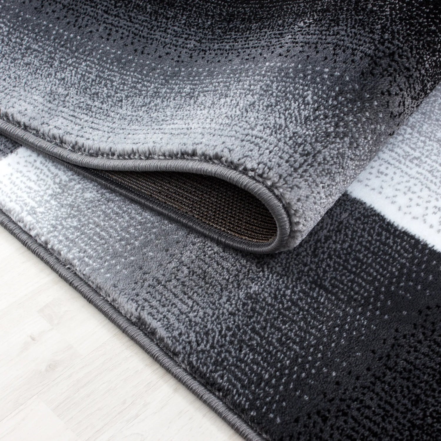 Product fold detail